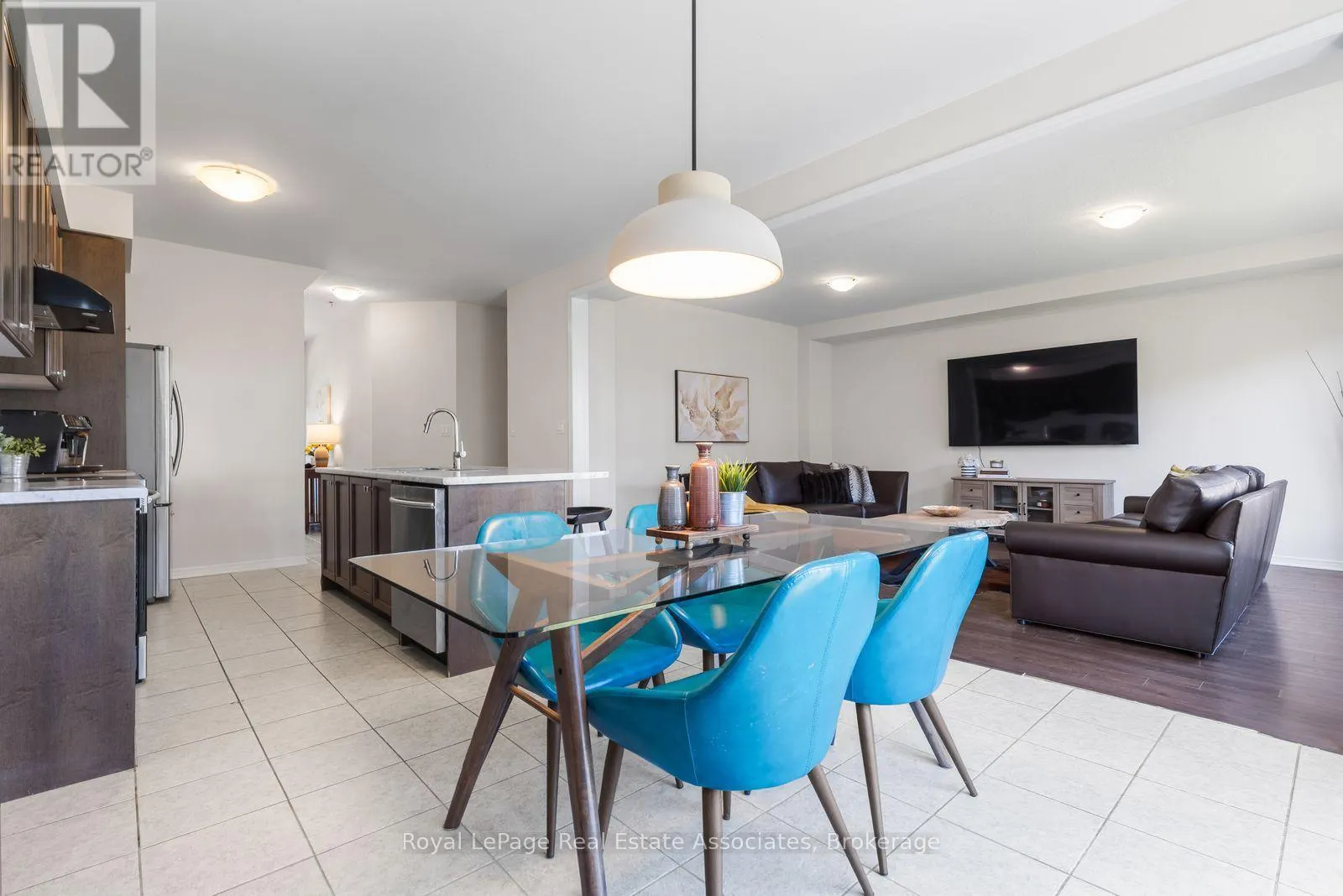 40 SUMAC DRIVE