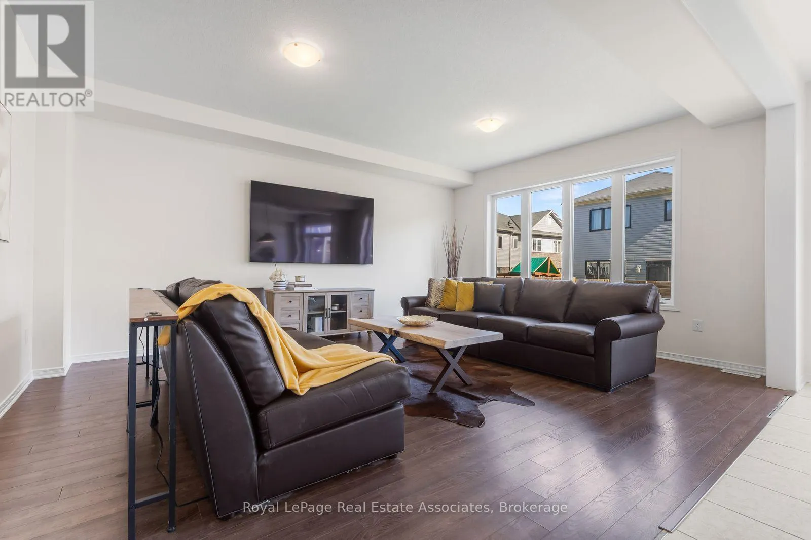 40 SUMAC DRIVE