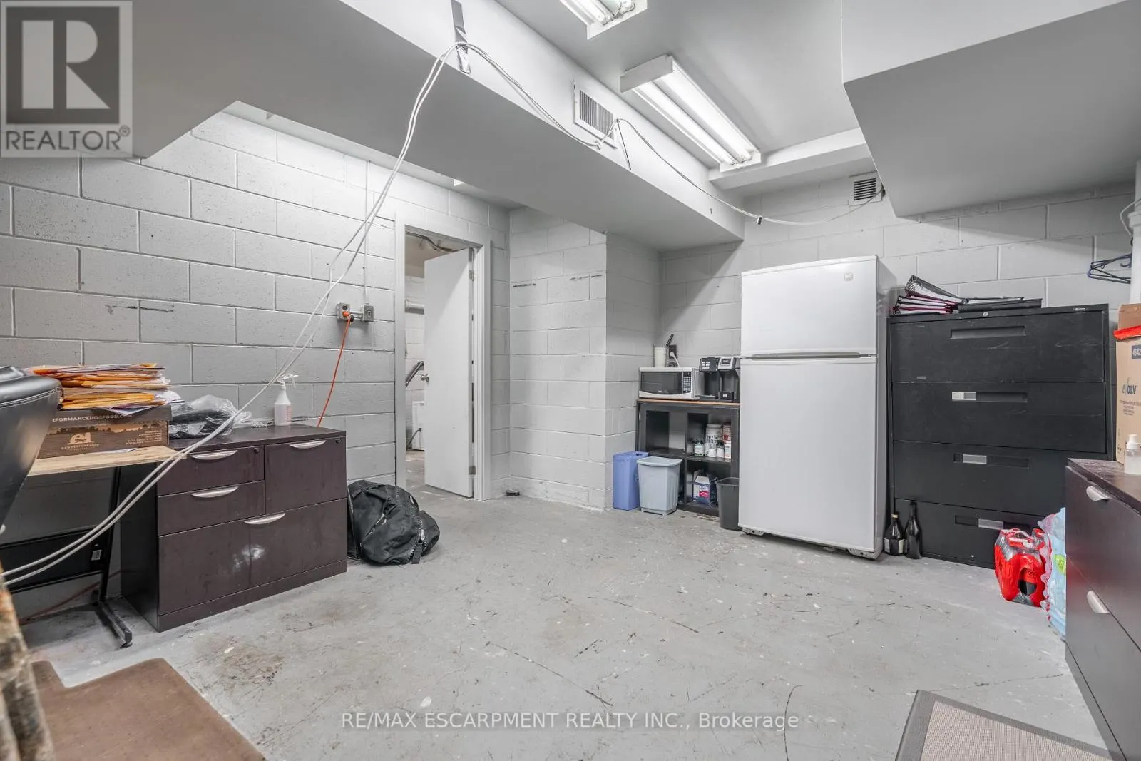 290 QUEENSTON ROAD