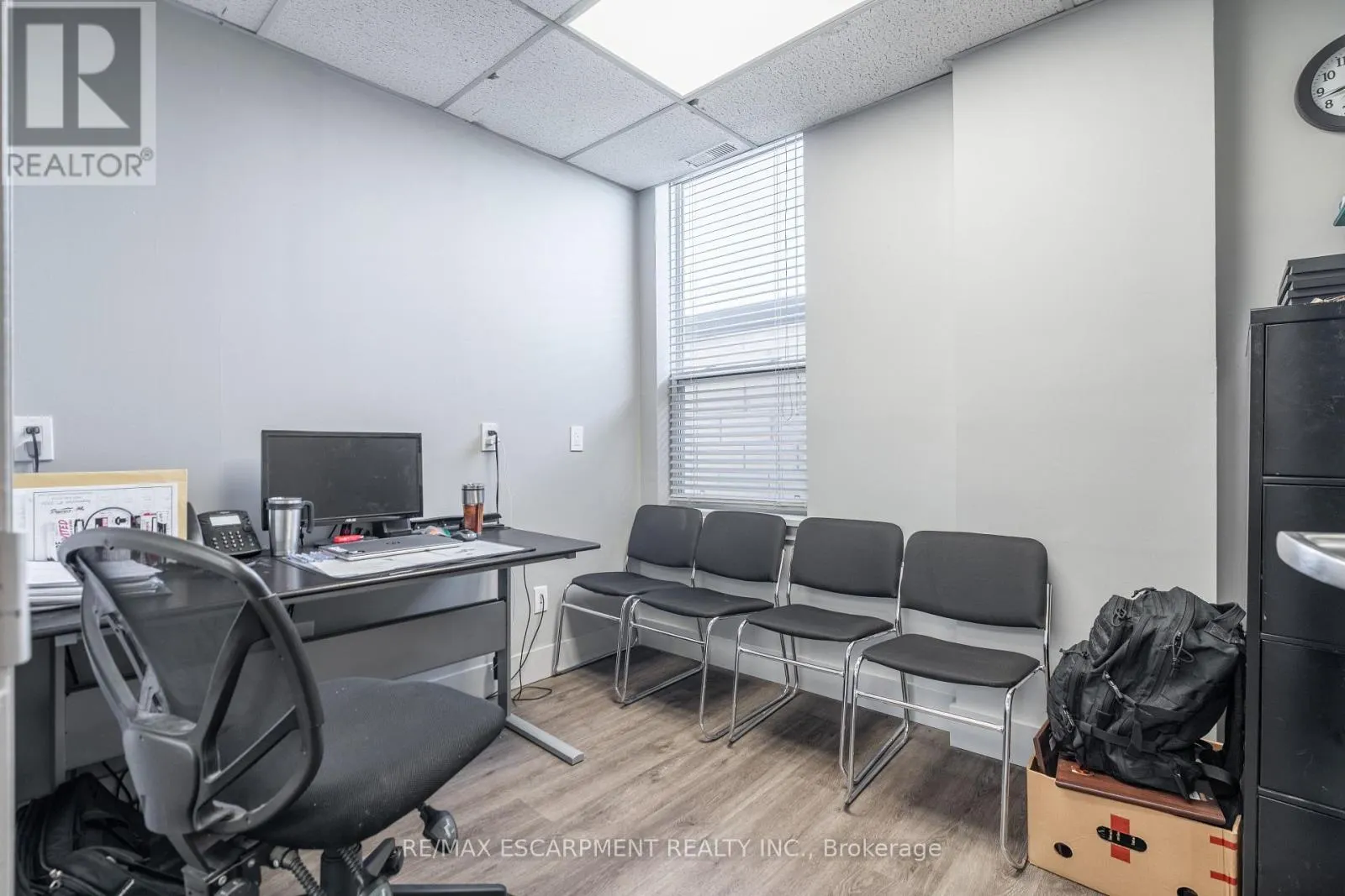 290 QUEENSTON ROAD