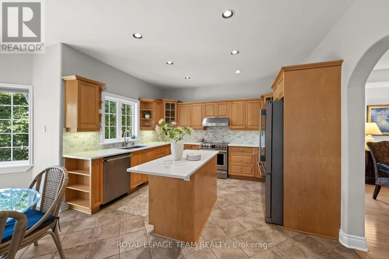 136 SHAUGHNESSY CRESCENT