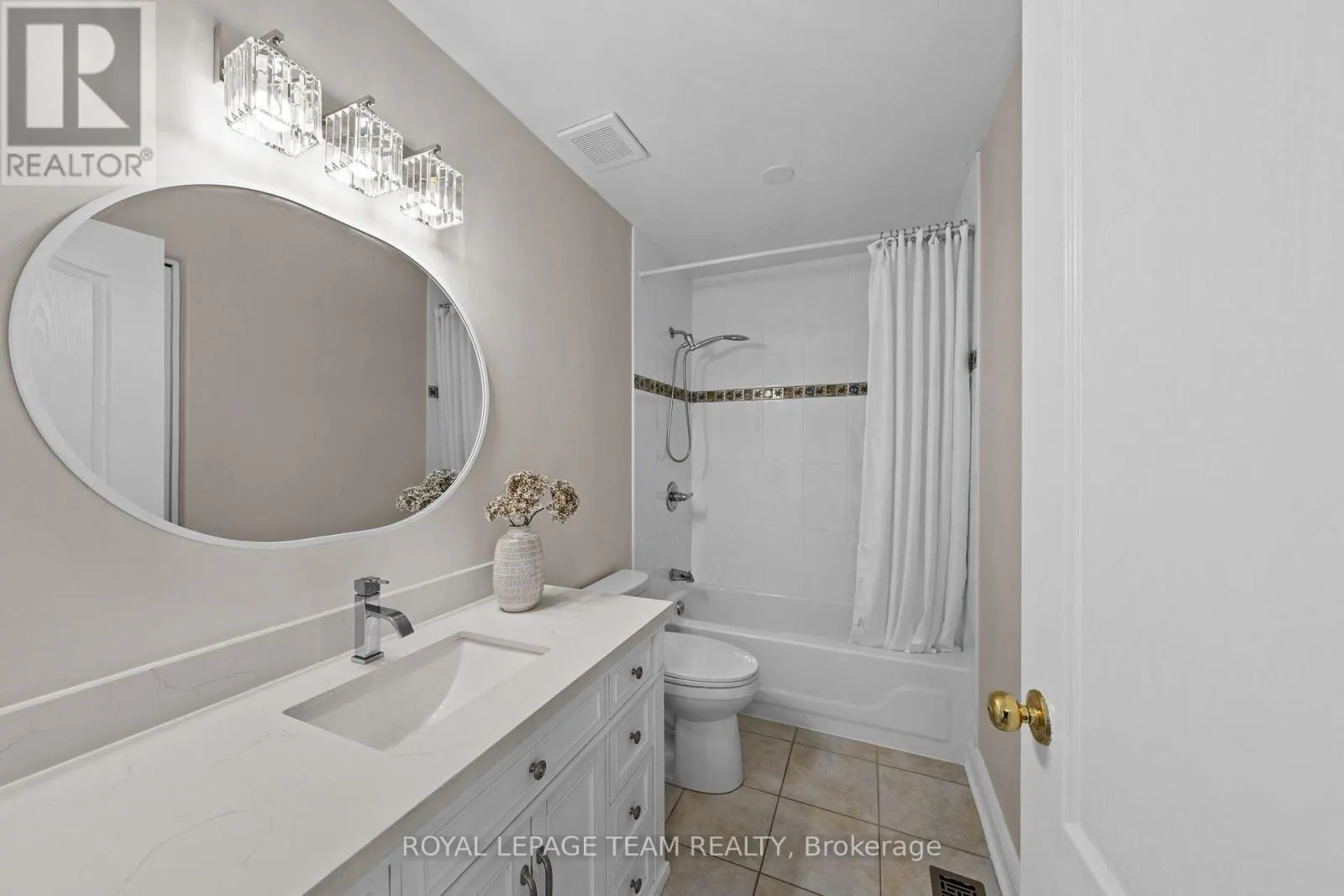 136 SHAUGHNESSY CRESCENT