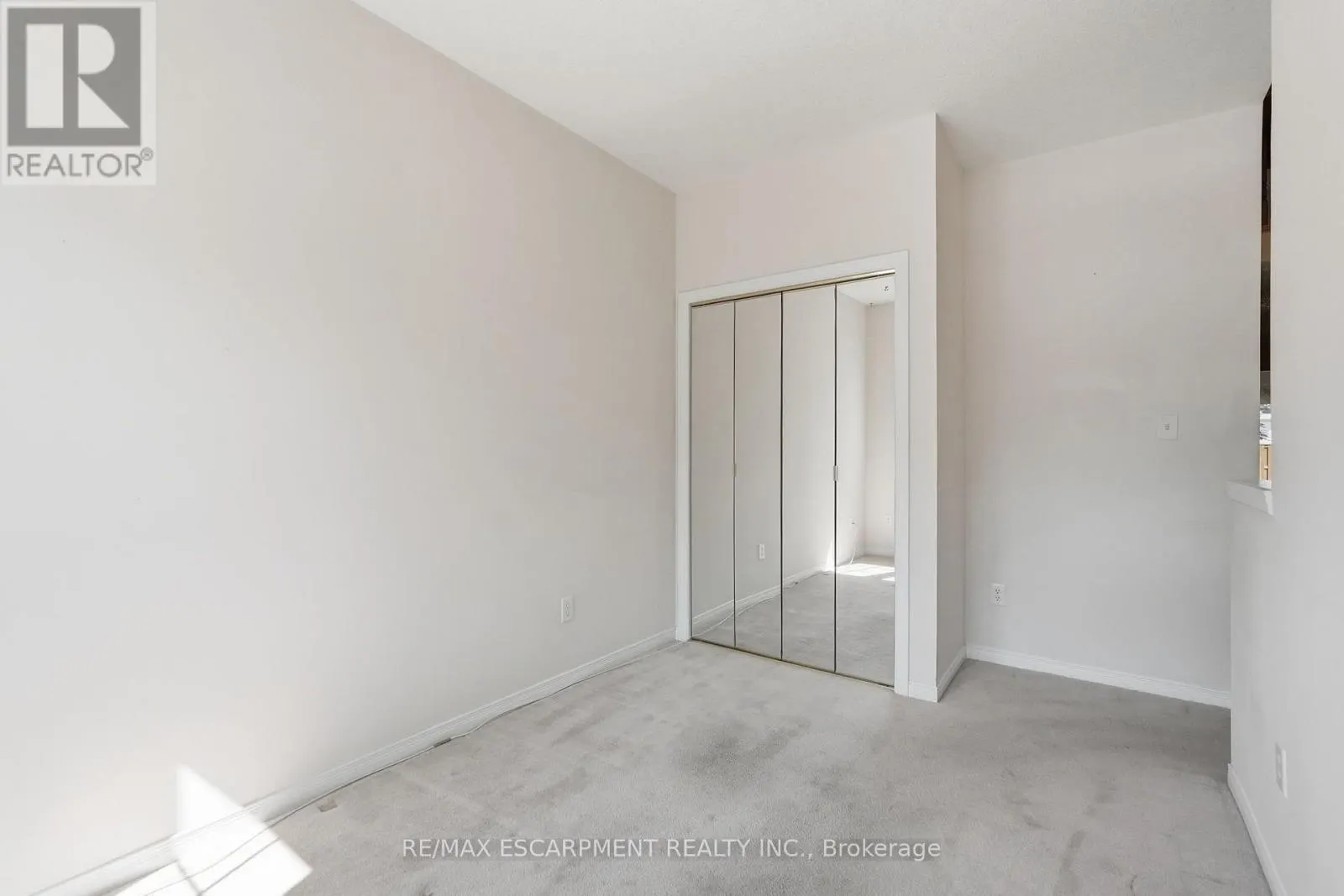 41 - 212 STONEHENGE DRIVE