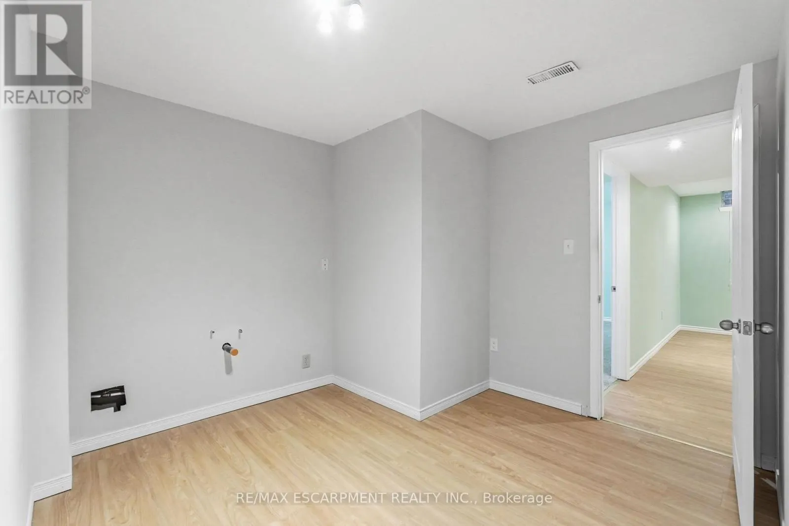 41 - 212 STONEHENGE DRIVE