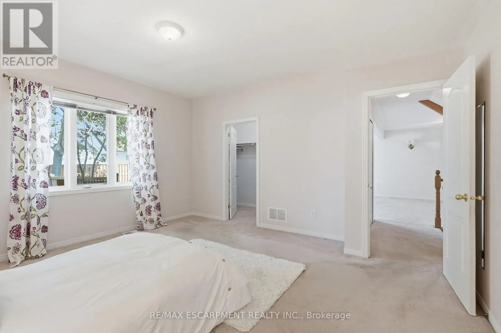 41 - 212 STONEHENGE DRIVE