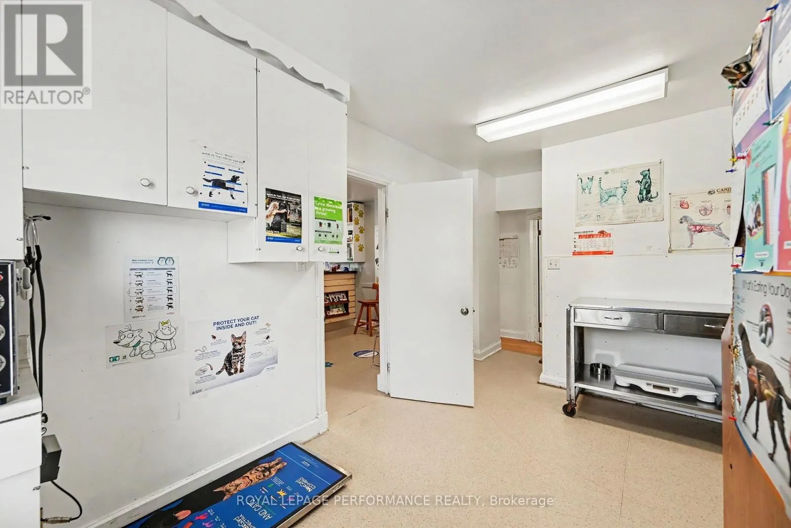 3212 MAIN STREET