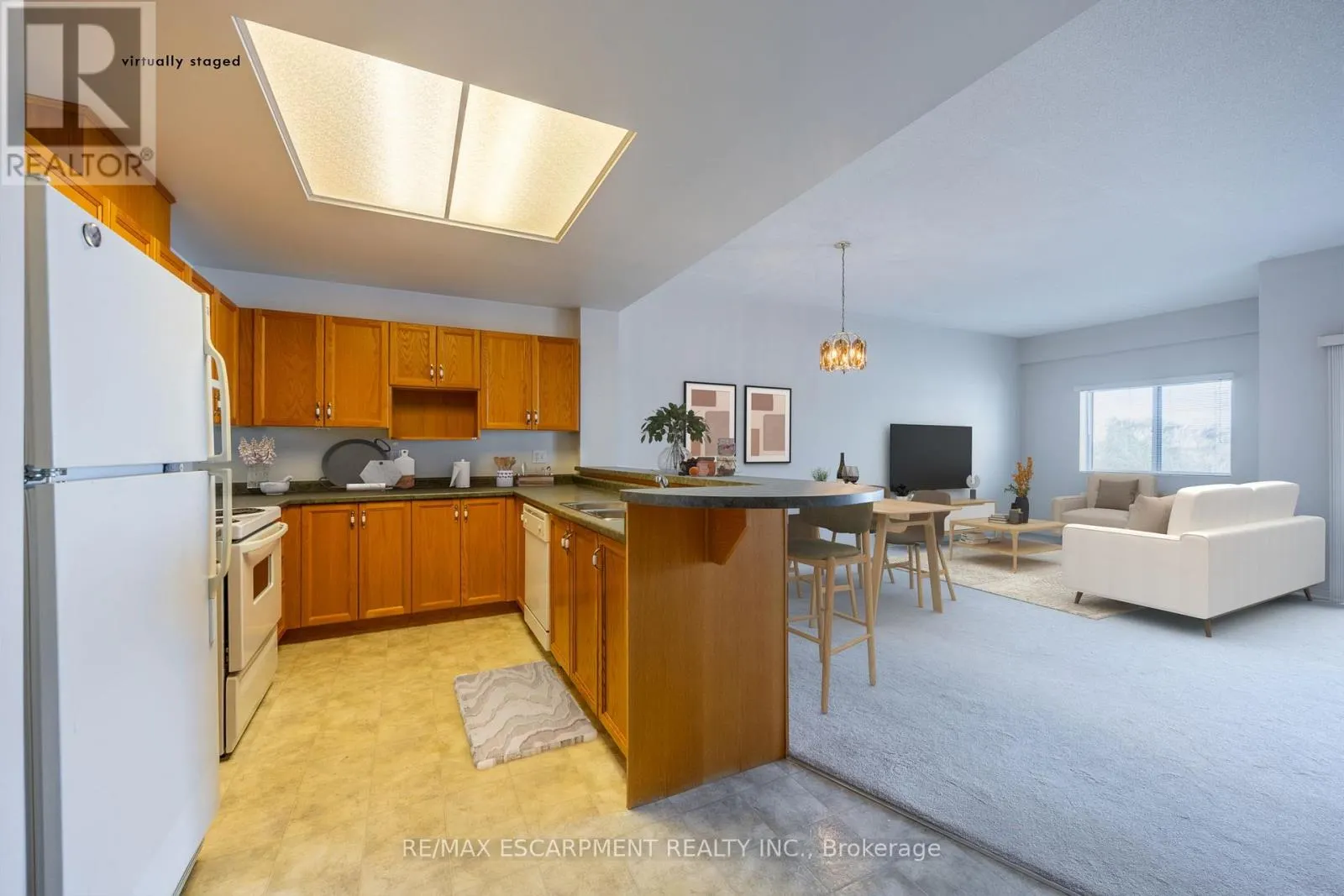 309 - 210 MAIN STREET E