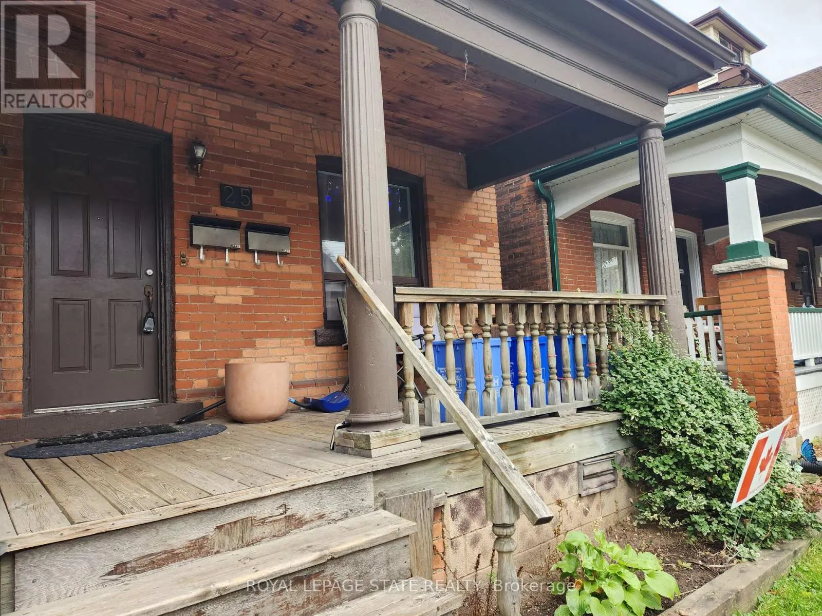 25 GLADSTONE AVENUE