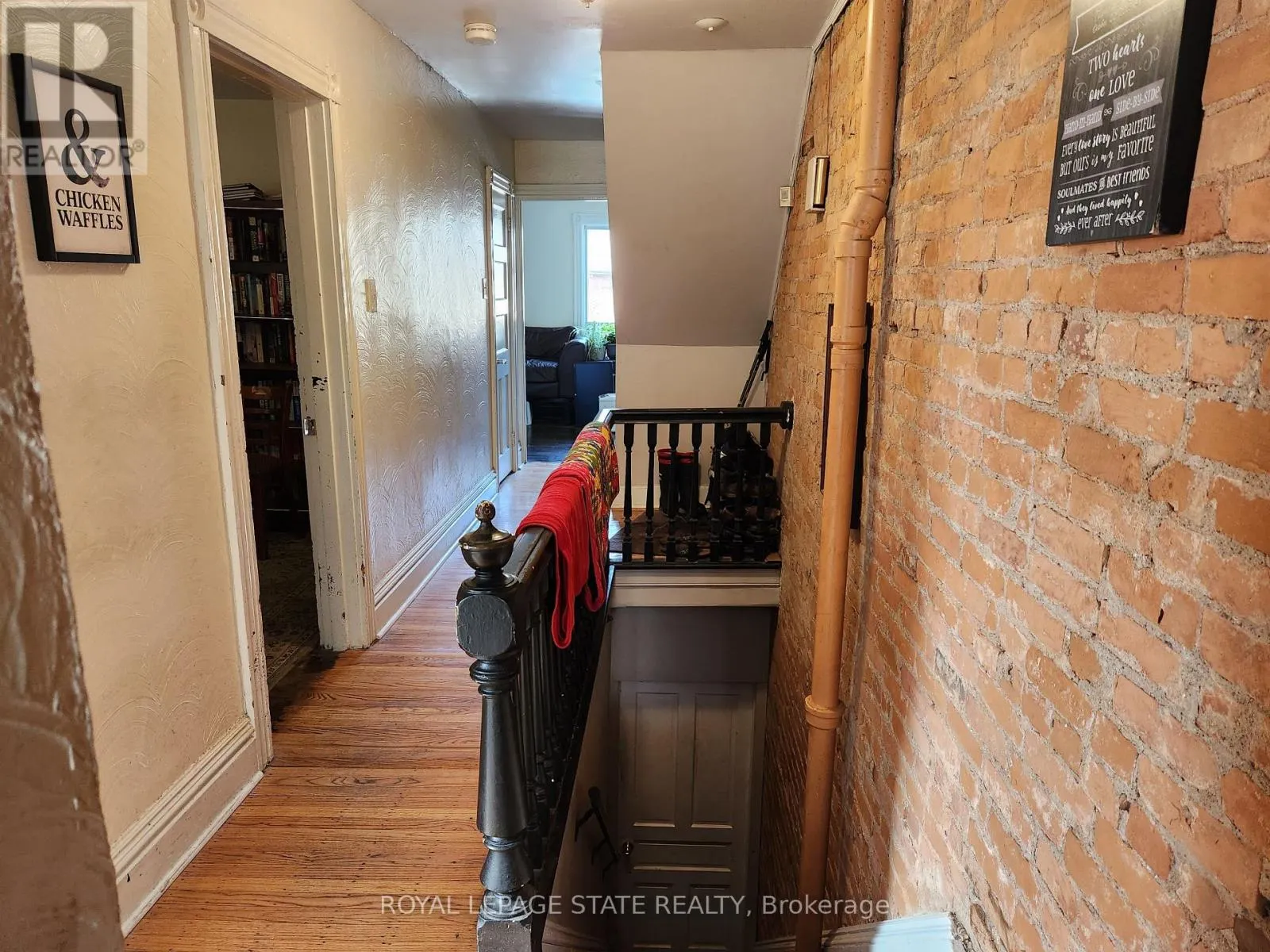 25 GLADSTONE AVENUE