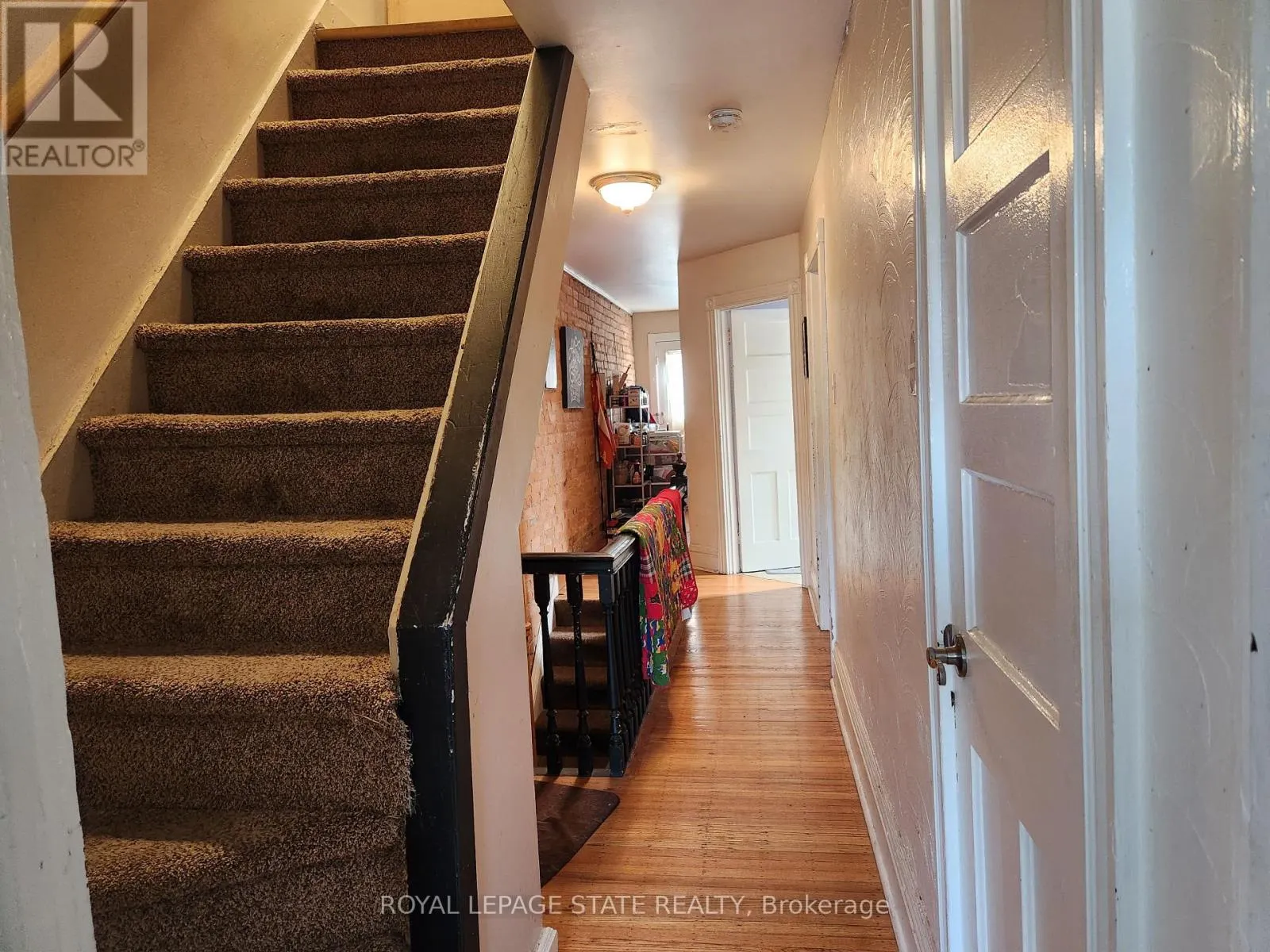 25 GLADSTONE AVENUE