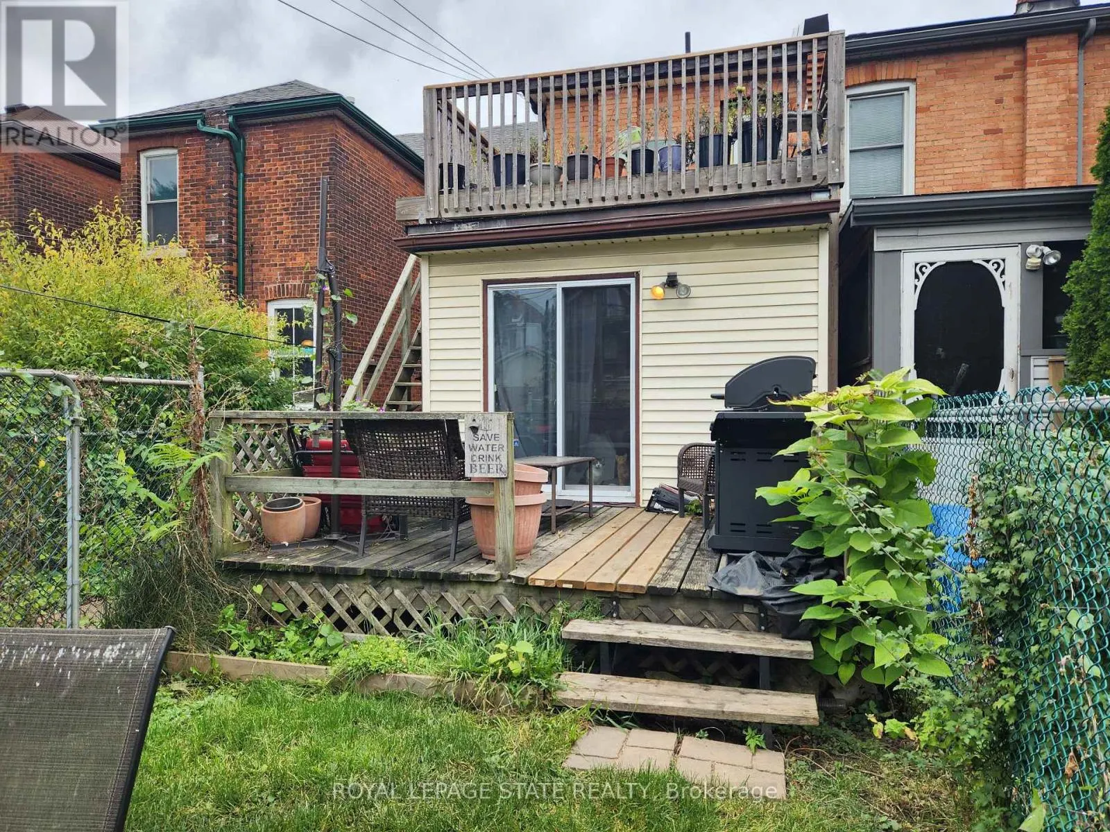 25 GLADSTONE AVENUE