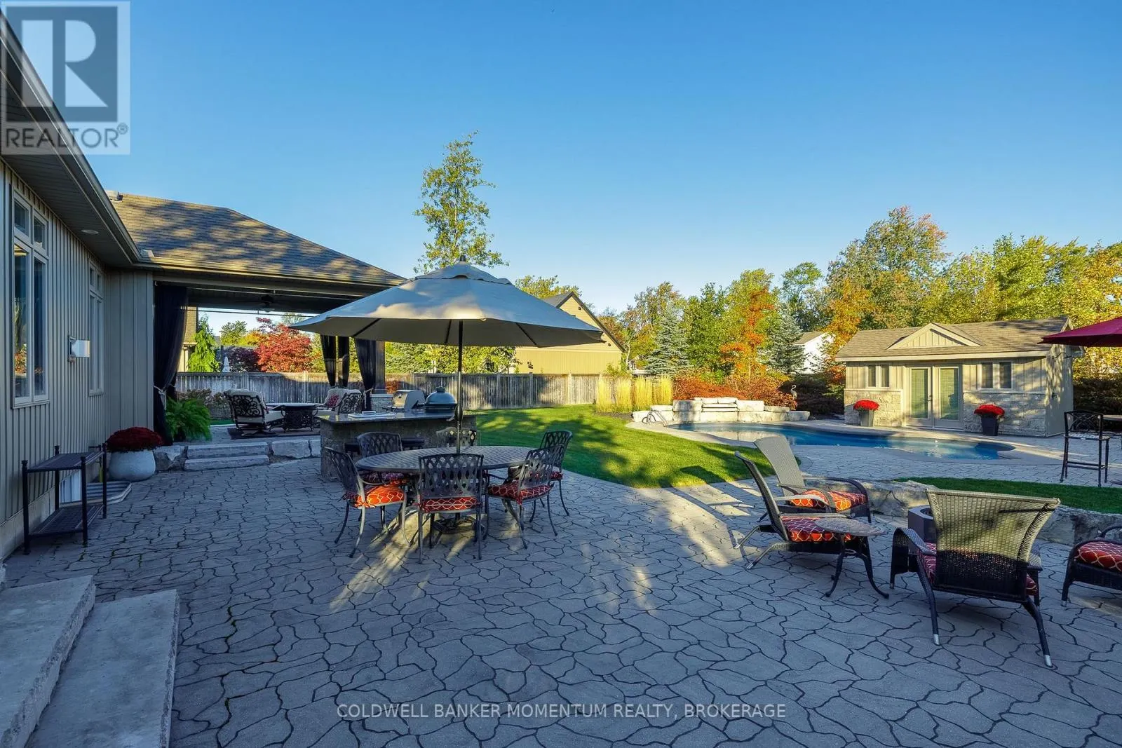 3198 THUNDER BAY ROAD