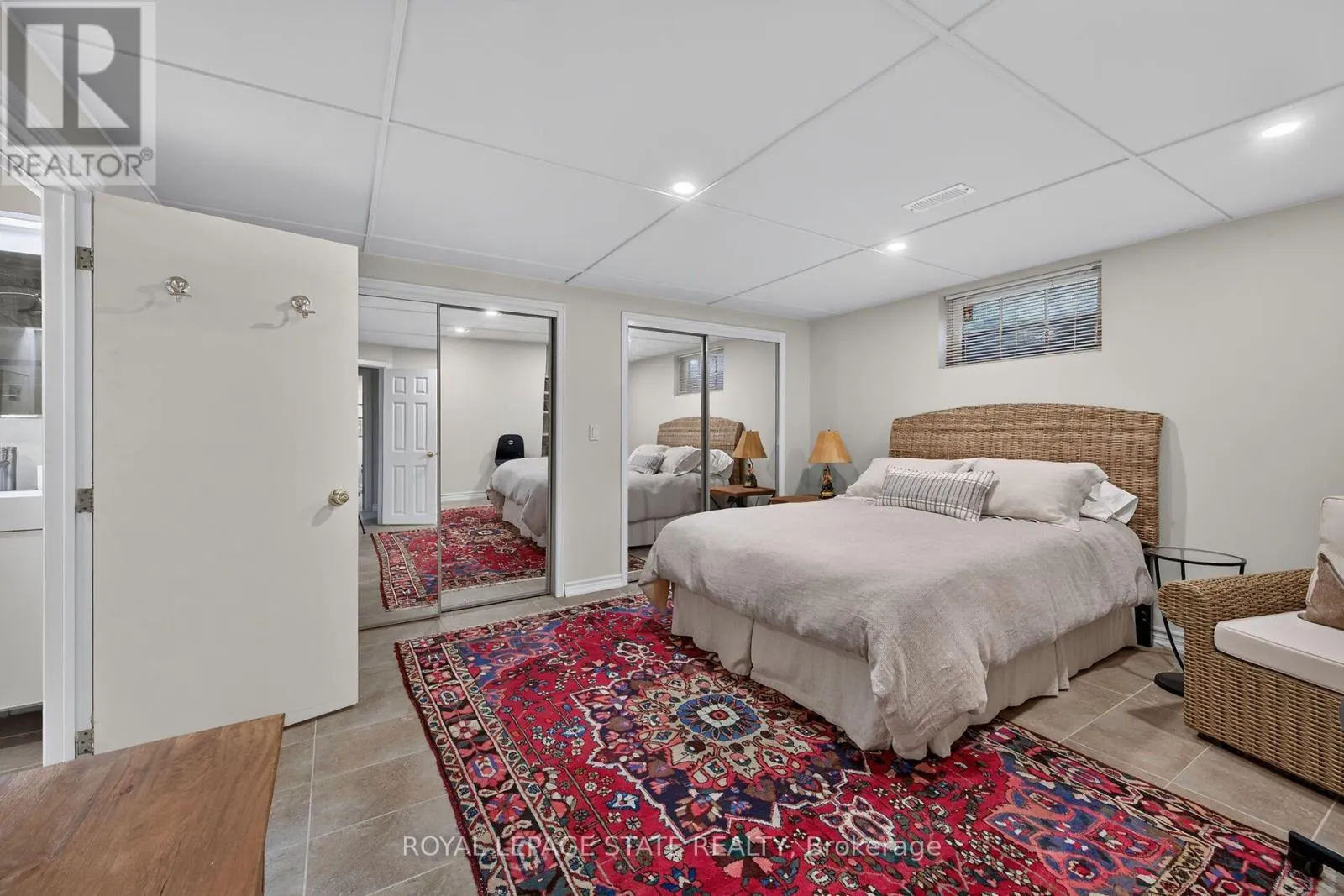 311 GOLF LINKS ROAD