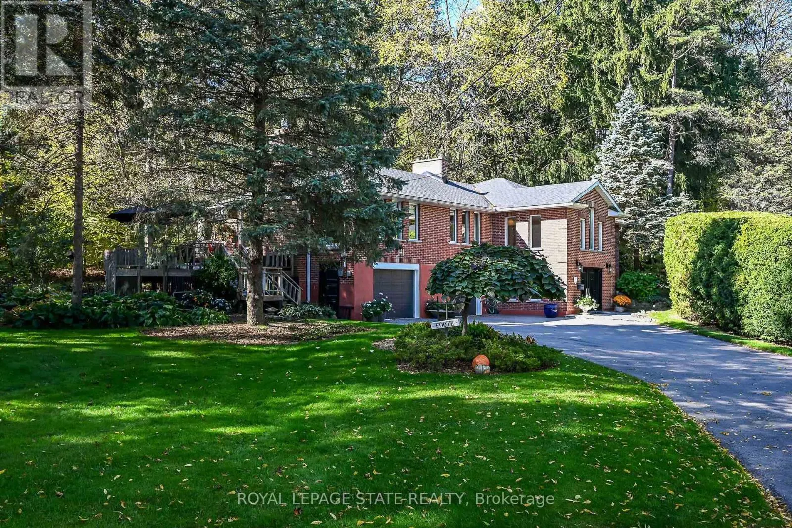 311 GOLF LINKS ROAD
