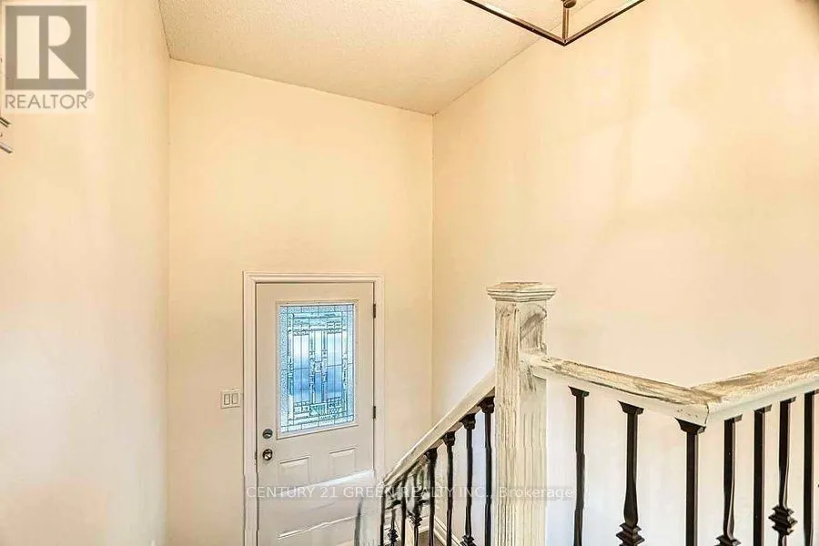 164 GARDINER DRIVE