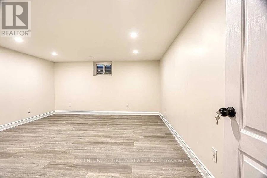 164 GARDINER DRIVE