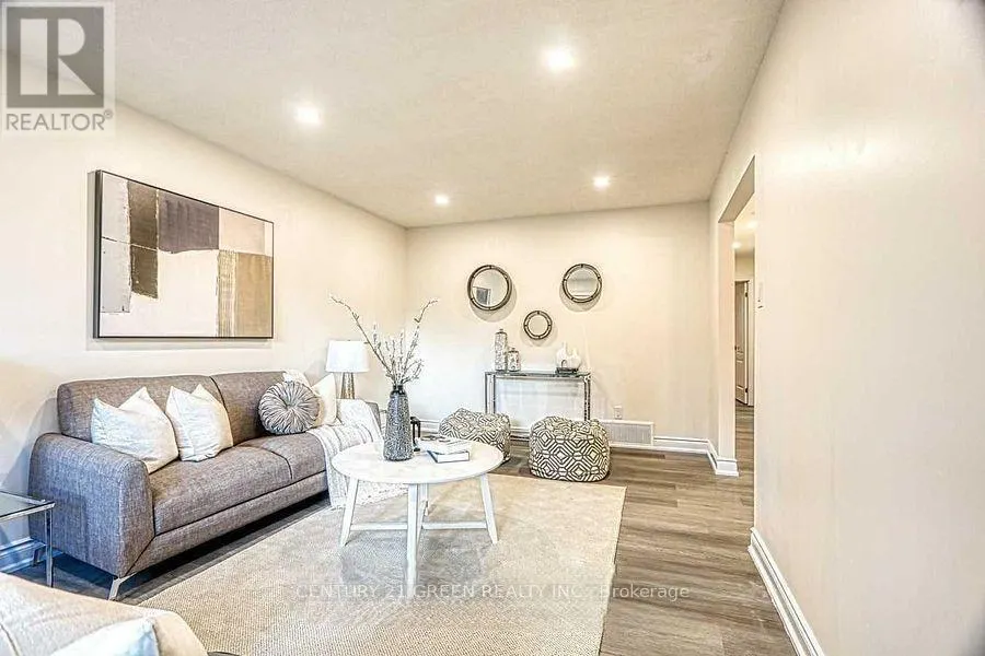 164 GARDINER DRIVE