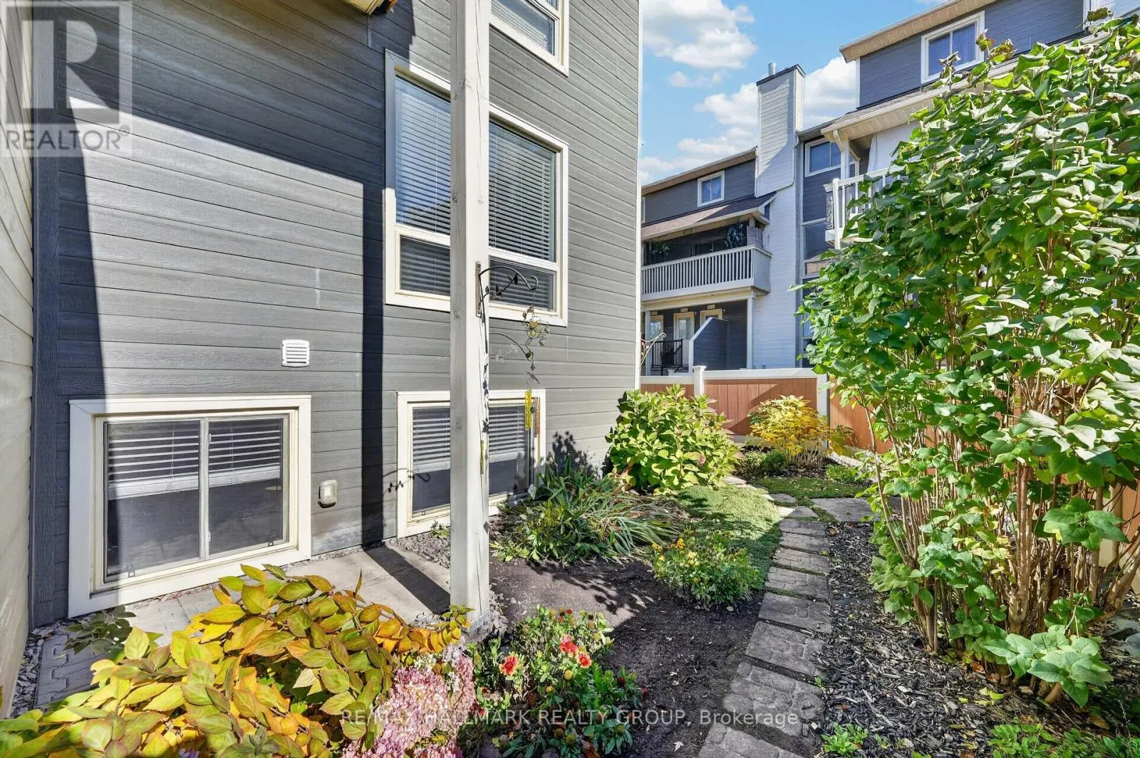 25A - 778 ST. ANDRE DRIVE