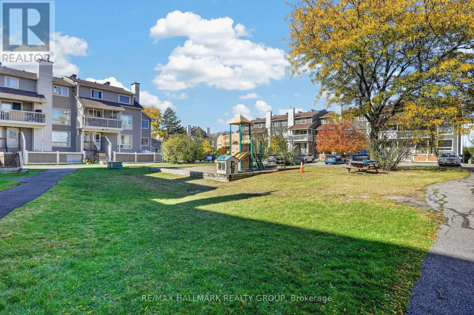 25A - 778 ST. ANDRE DRIVE