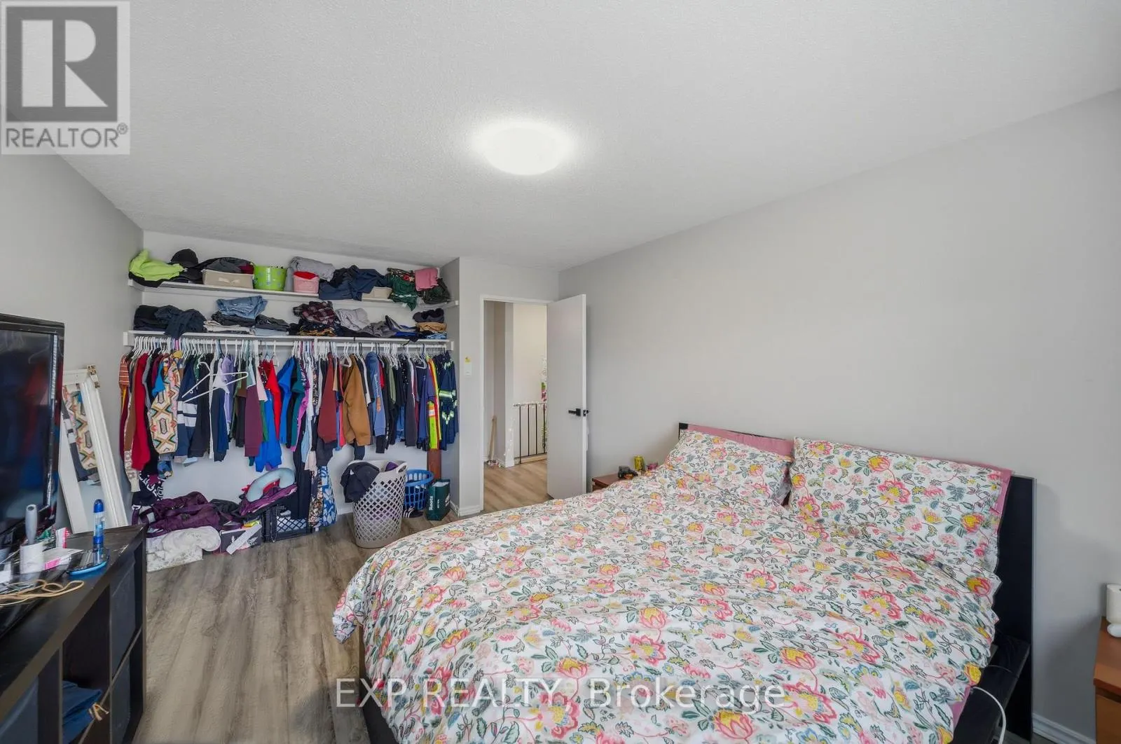 11 - 1675 HEATHERINGTON ROAD