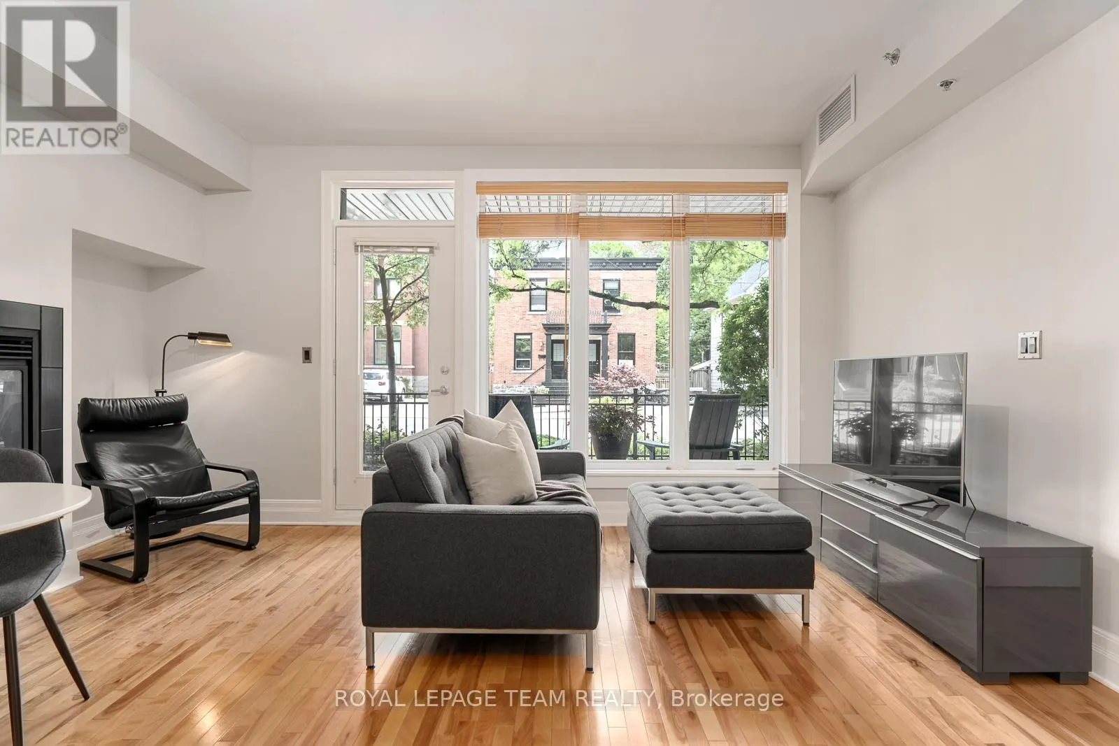 101 - 457 MCLEOD STREET