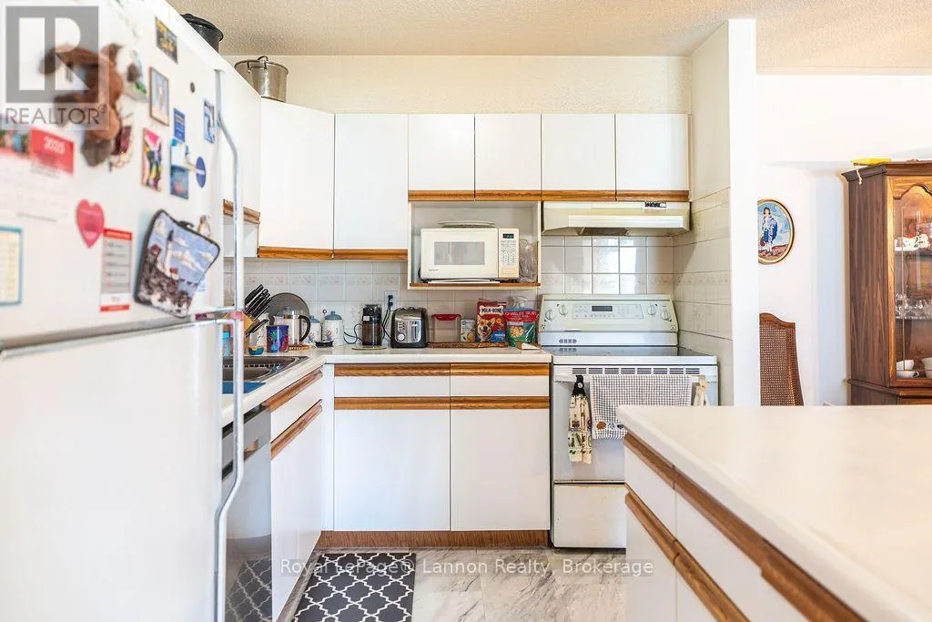 205 - 780 GORDON STREET #205