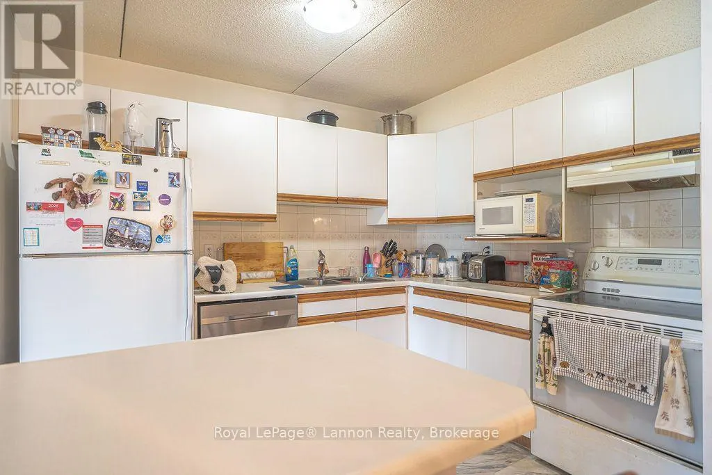 205 - 780 GORDON STREET #205
