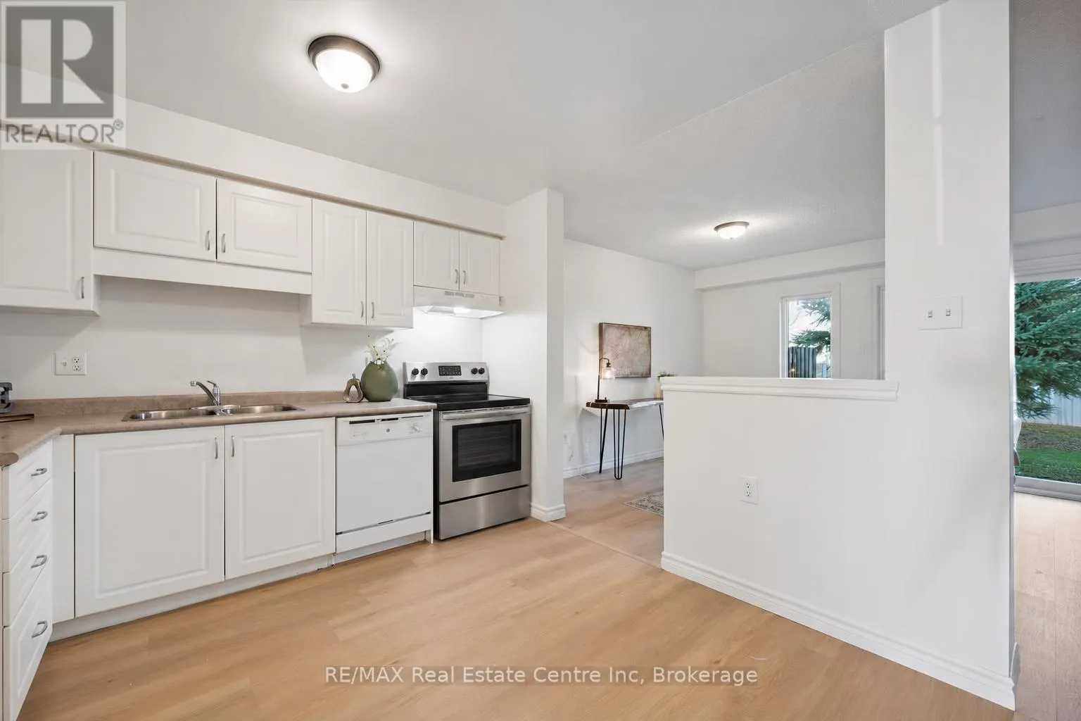6 REVELL DRIVE