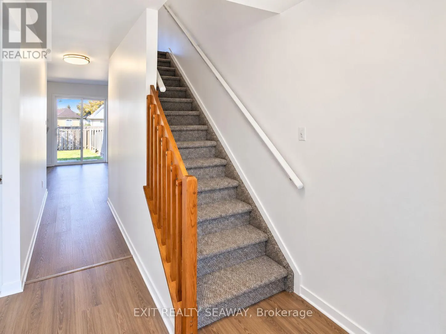 219 LEMAY STREET