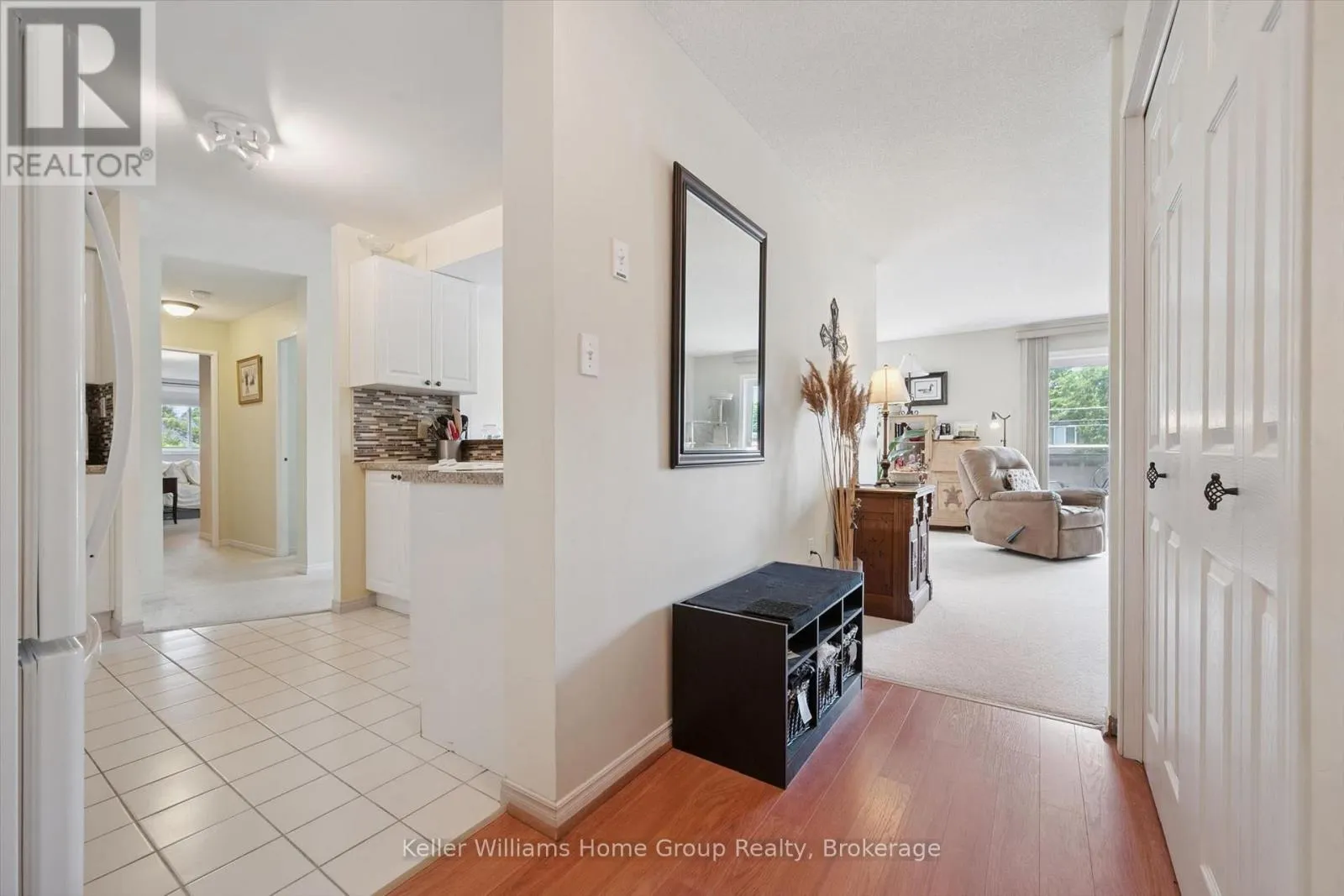 305 - 245 QUEEN STREET W #305