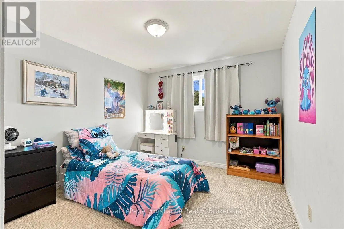 25 ASHLEY STREET