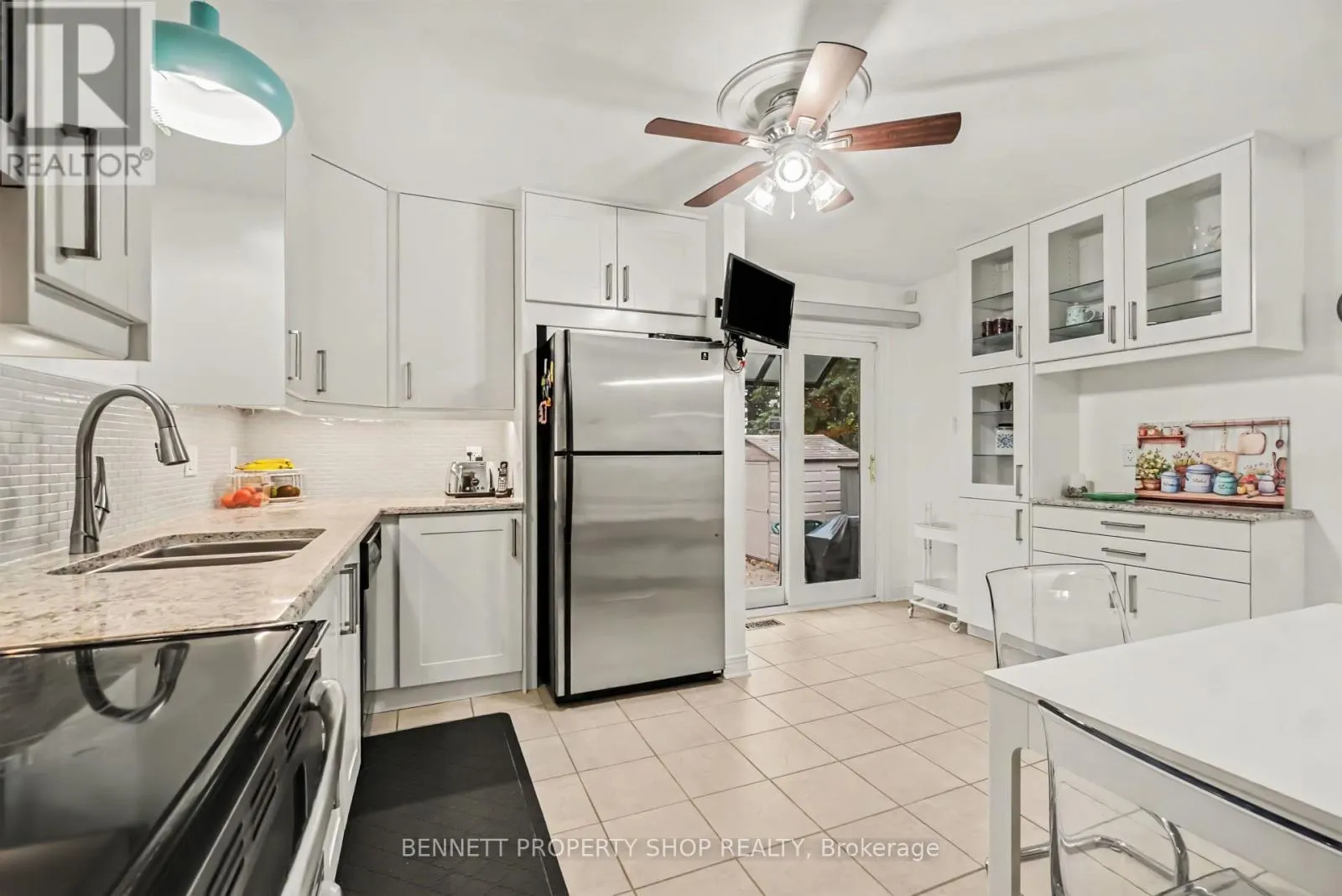 1442 EASTCLIFFE WAY
