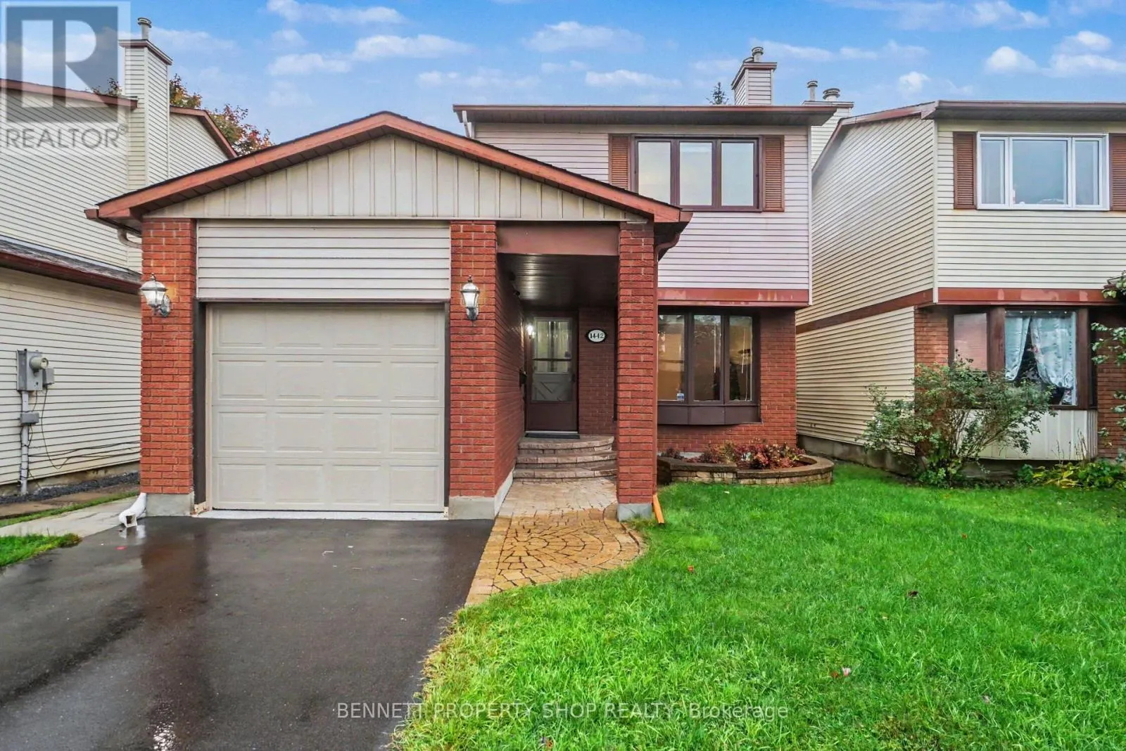 1442 EASTCLIFFE WAY