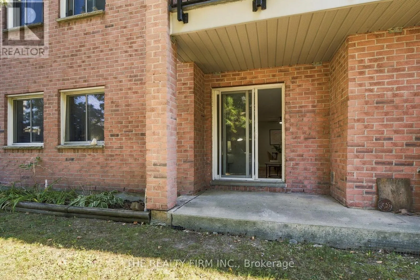 58 - 144 CONWAY DRIVE #58
