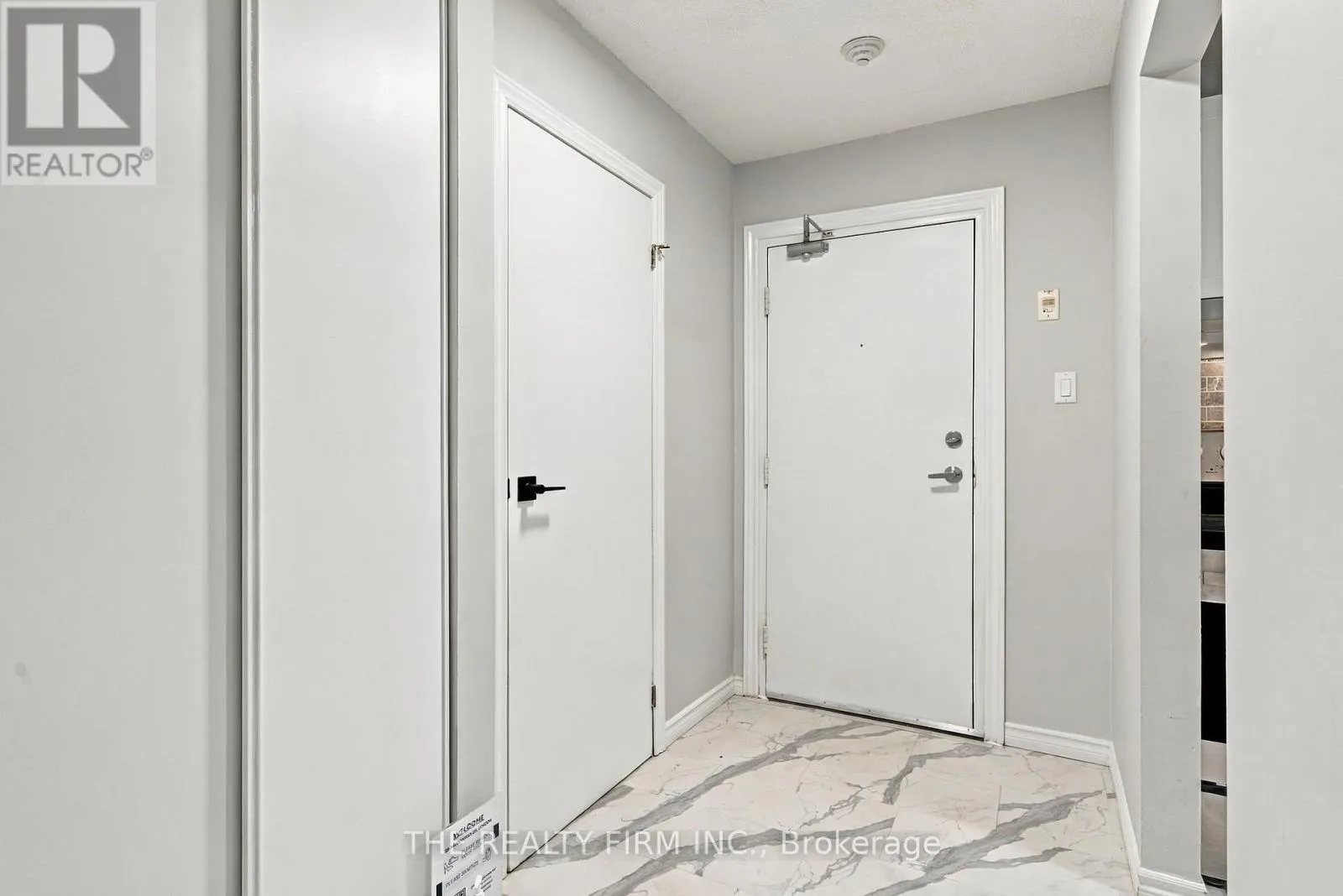58 - 144 CONWAY DRIVE #58