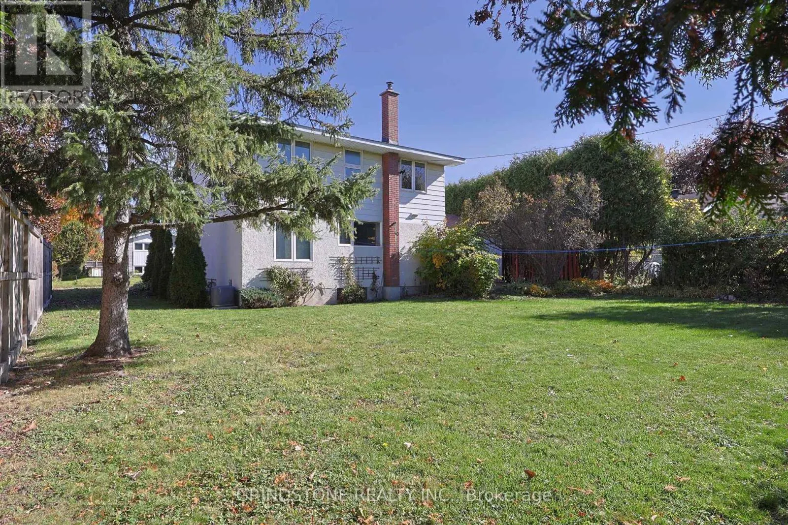22 LAVINA CRESCENT