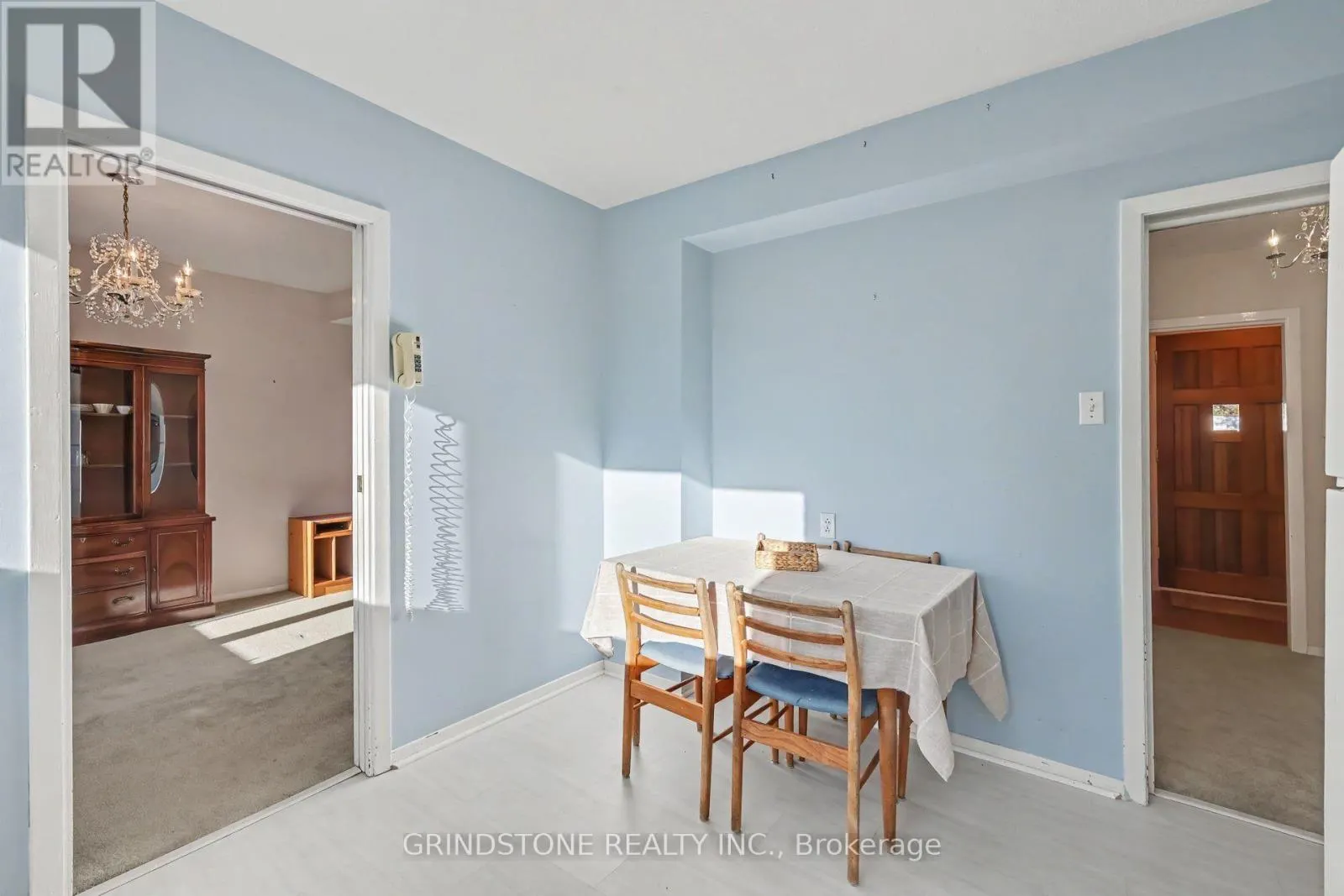 22 LAVINA CRESCENT