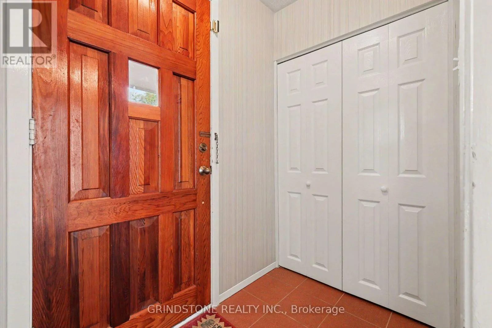 22 LAVINA CRESCENT