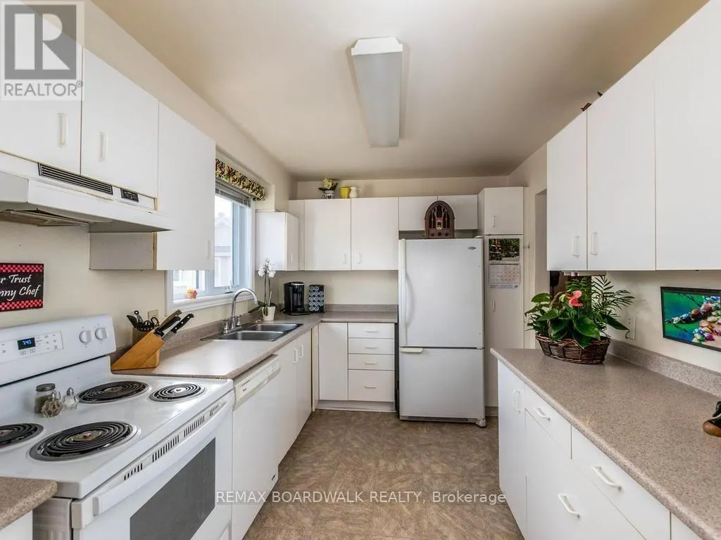 339 - 848 SEYTON DRIVE