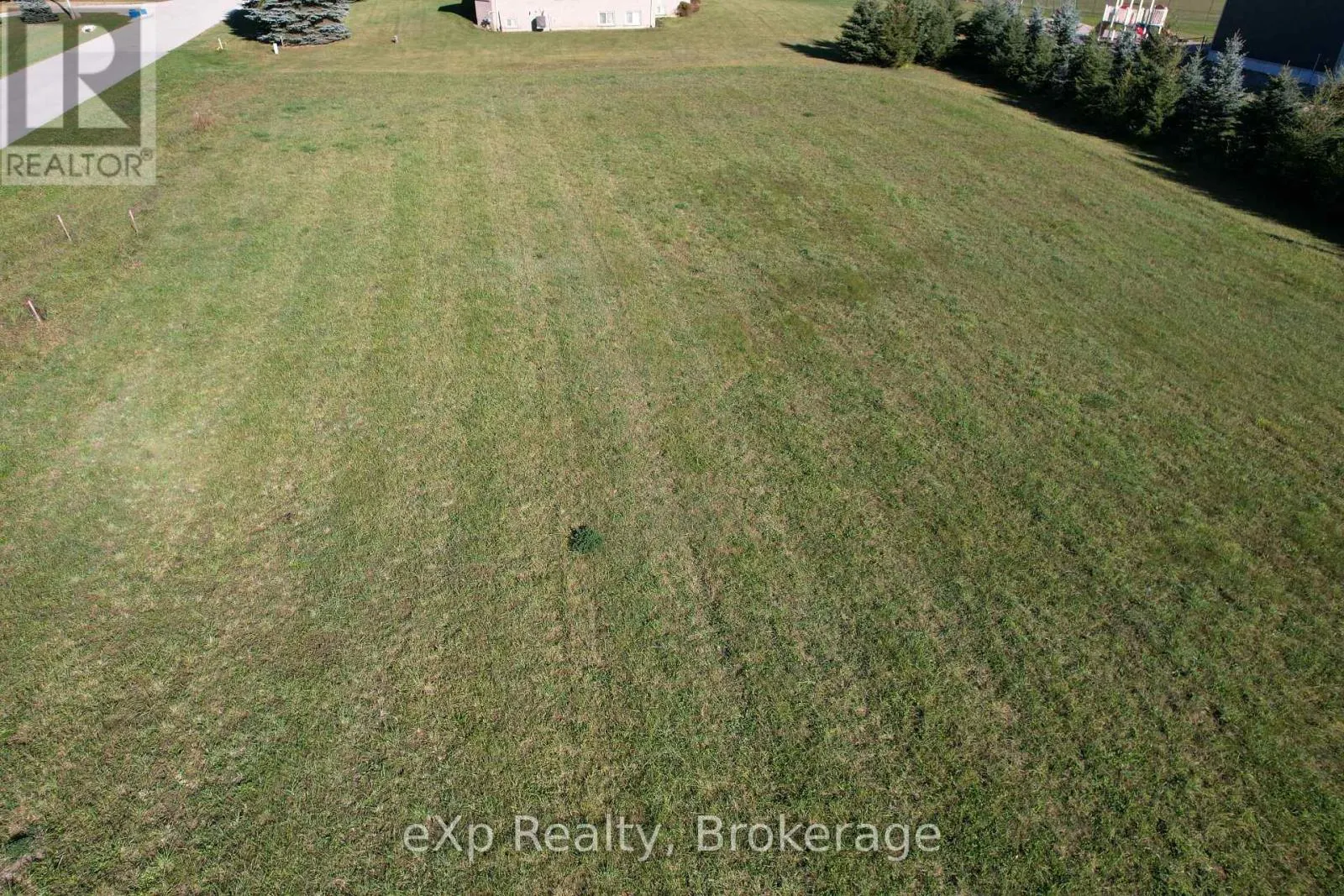 PT LT 34 PL 282 PART 1 DORIS DRIVE