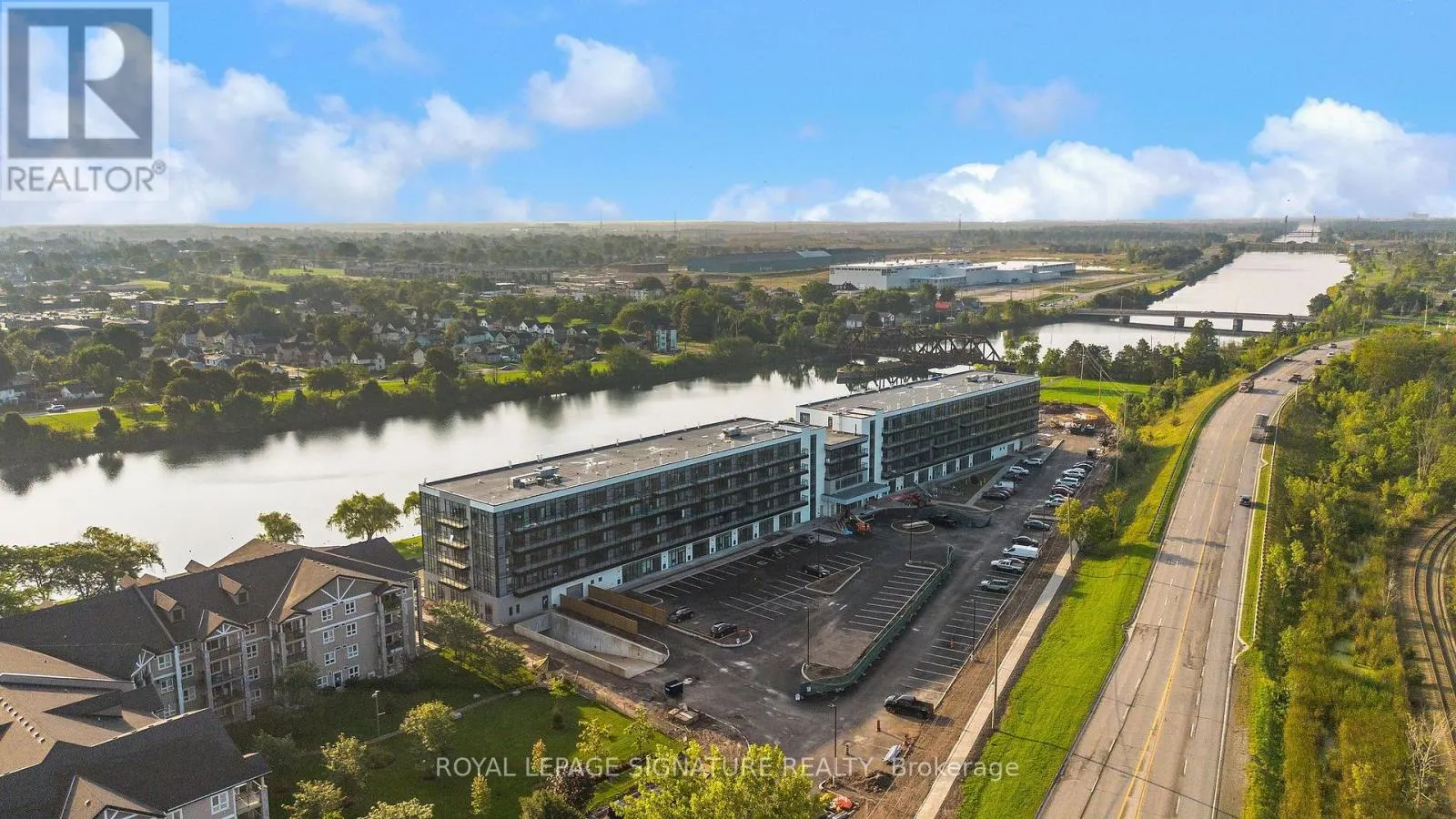 303 - 350 PRINCE CHARLES DRIVE S