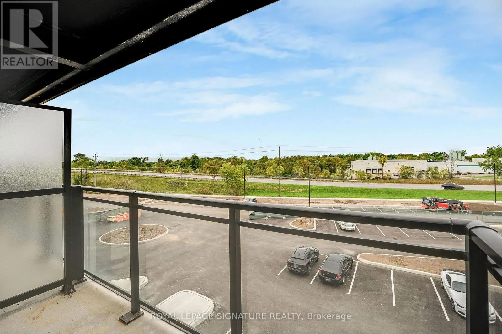303 - 350 PRINCE CHARLES DRIVE S