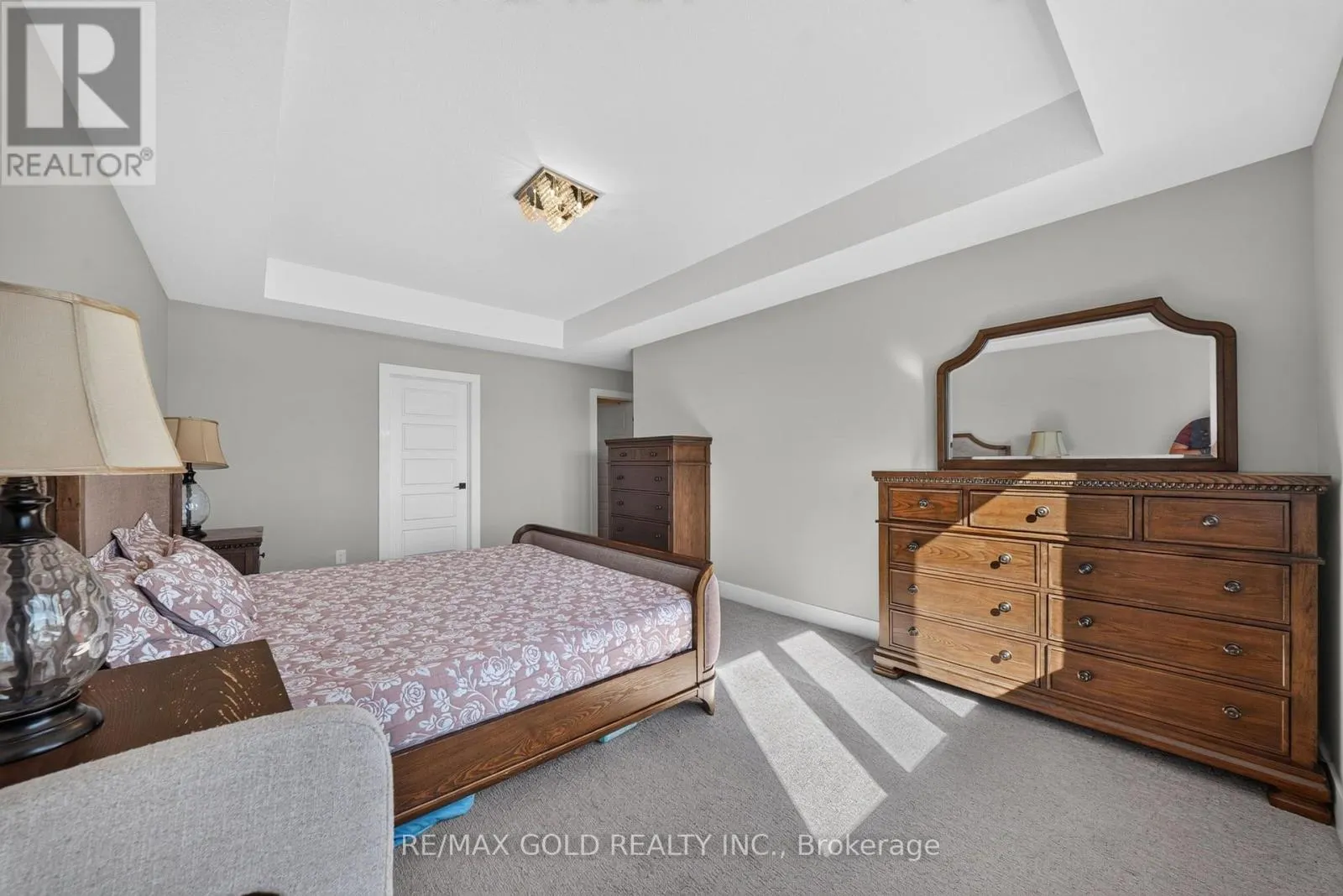 1867 FOUNTAIN GRASS DRIVE