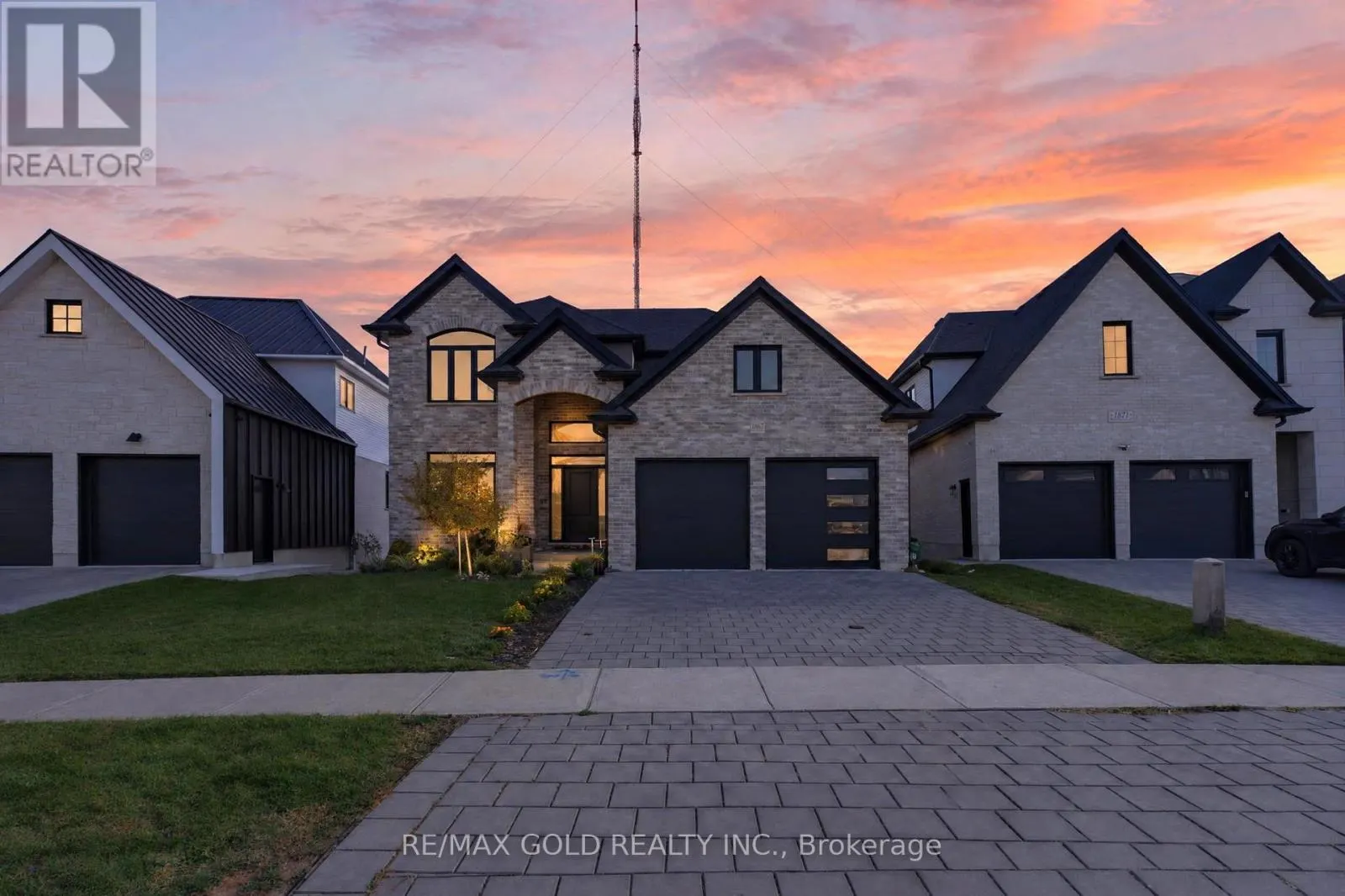 1867 FOUNTAIN GRASS DRIVE
