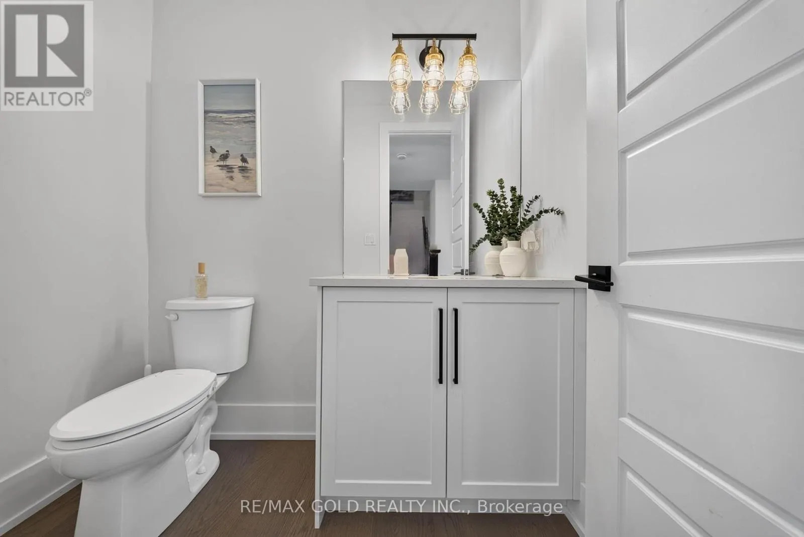1867 FOUNTAIN GRASS DRIVE