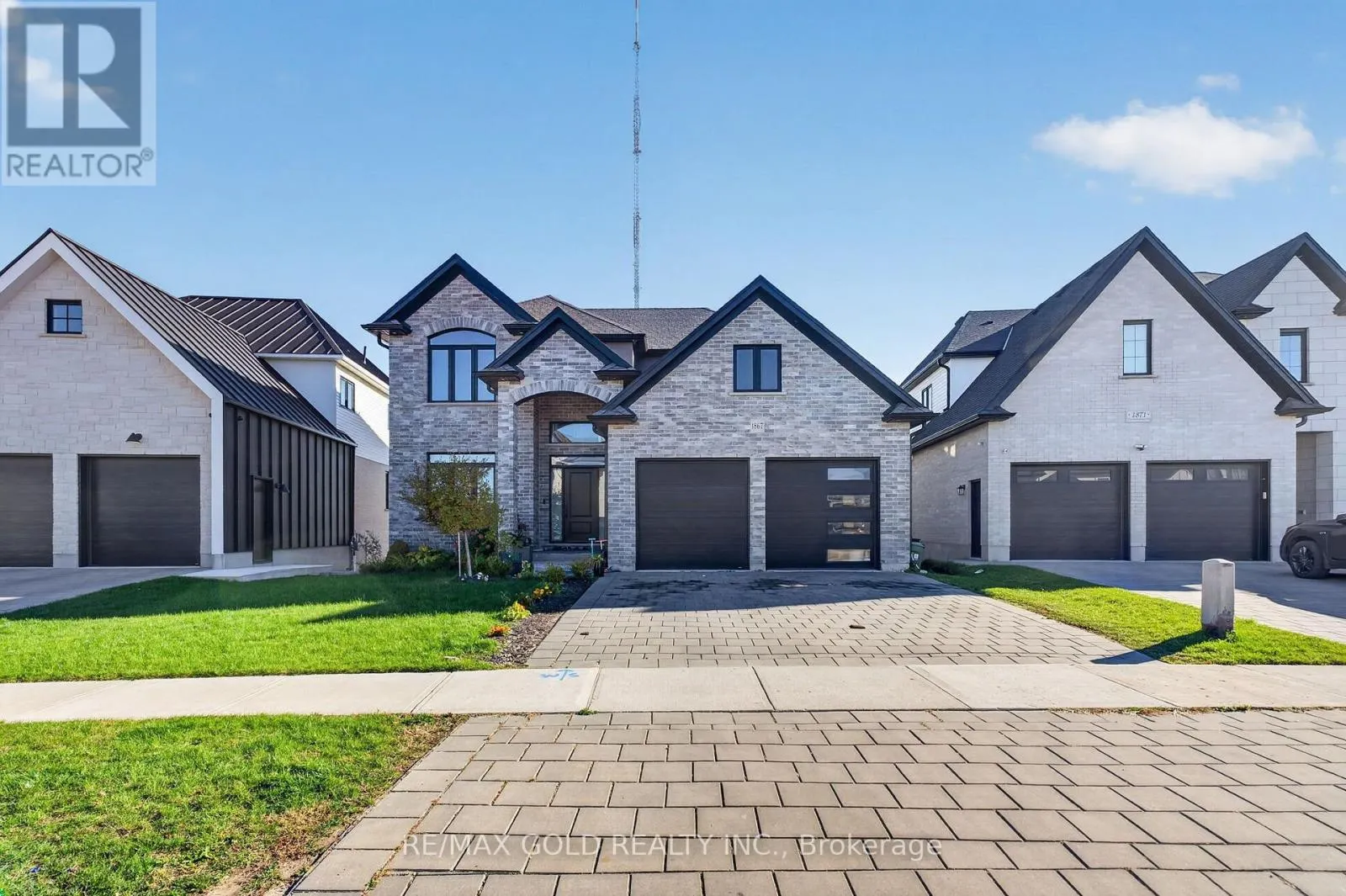 1867 FOUNTAIN GRASS DRIVE