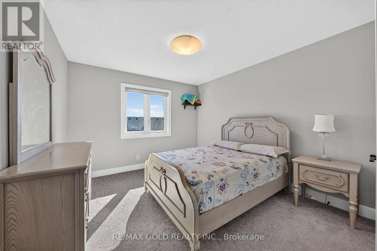 1867 FOUNTAIN GRASS DRIVE