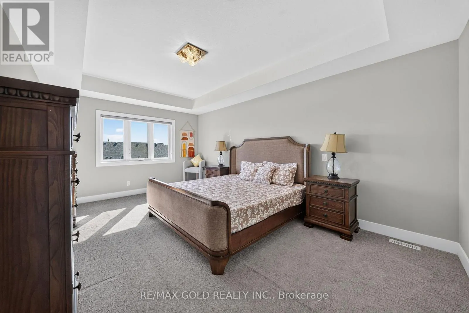 1867 FOUNTAIN GRASS DRIVE
