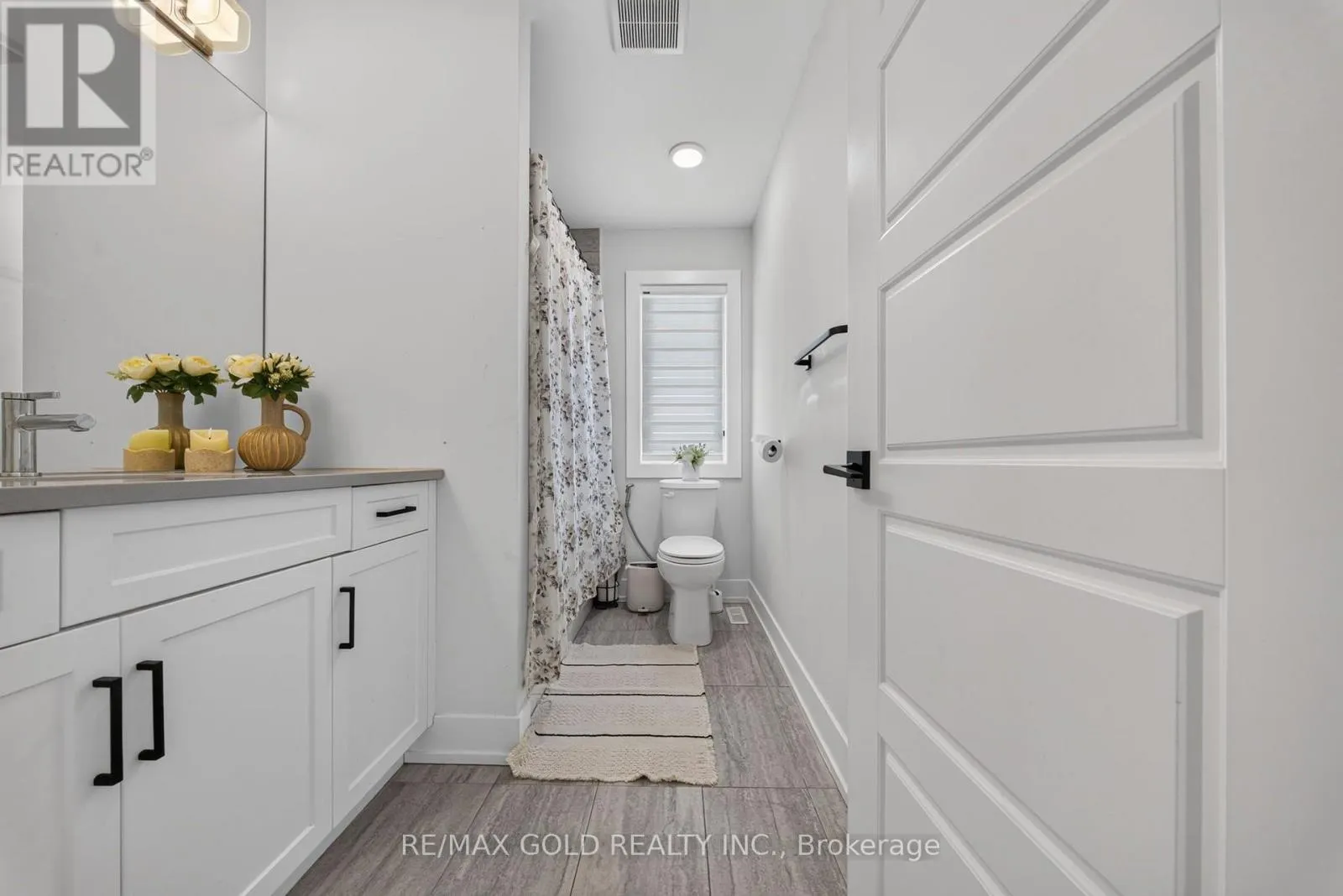1867 FOUNTAIN GRASS DRIVE