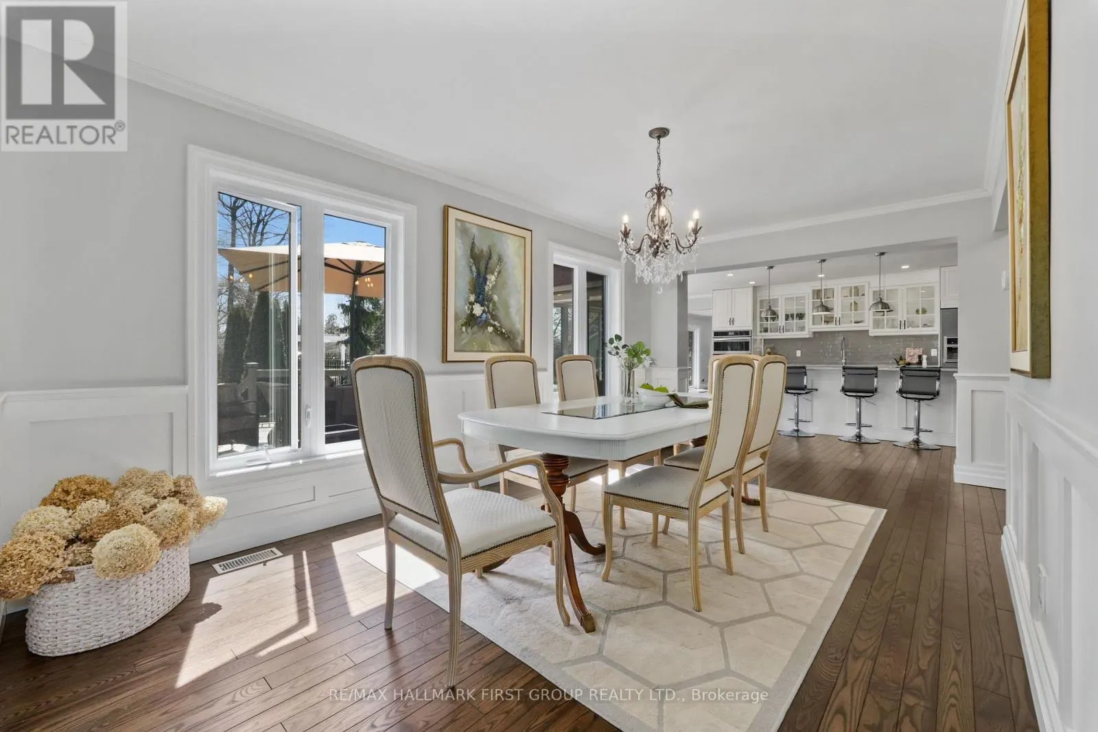 3 HAMILTON COURT